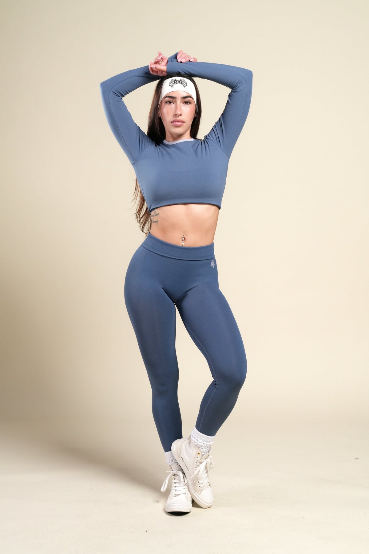 Wolf "Energy" LS Top in Washed Denim/Sport Gray — imagem 3