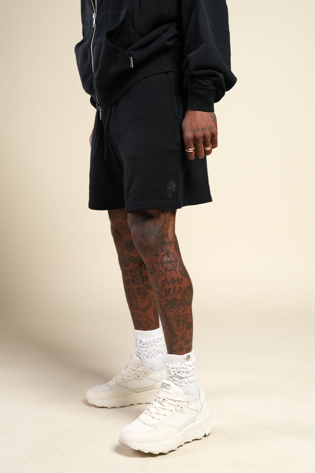 Dual Oversized Post Lounge Sweat Shorts in Black Sun Fade/Black — imagem 12