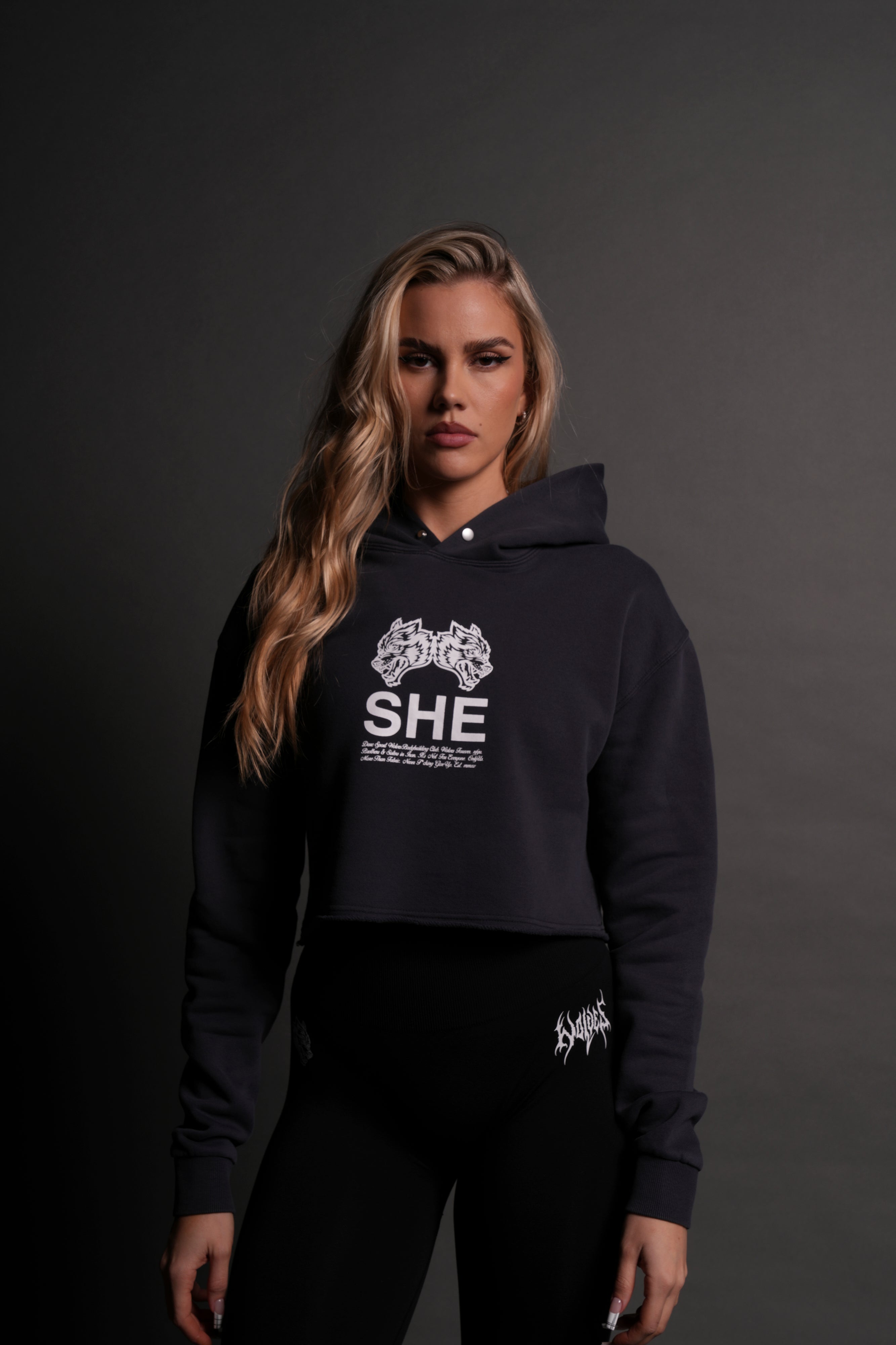 Gritty "Pierce" (Cropped) Hoodie in Midnight Blue — imagem 7