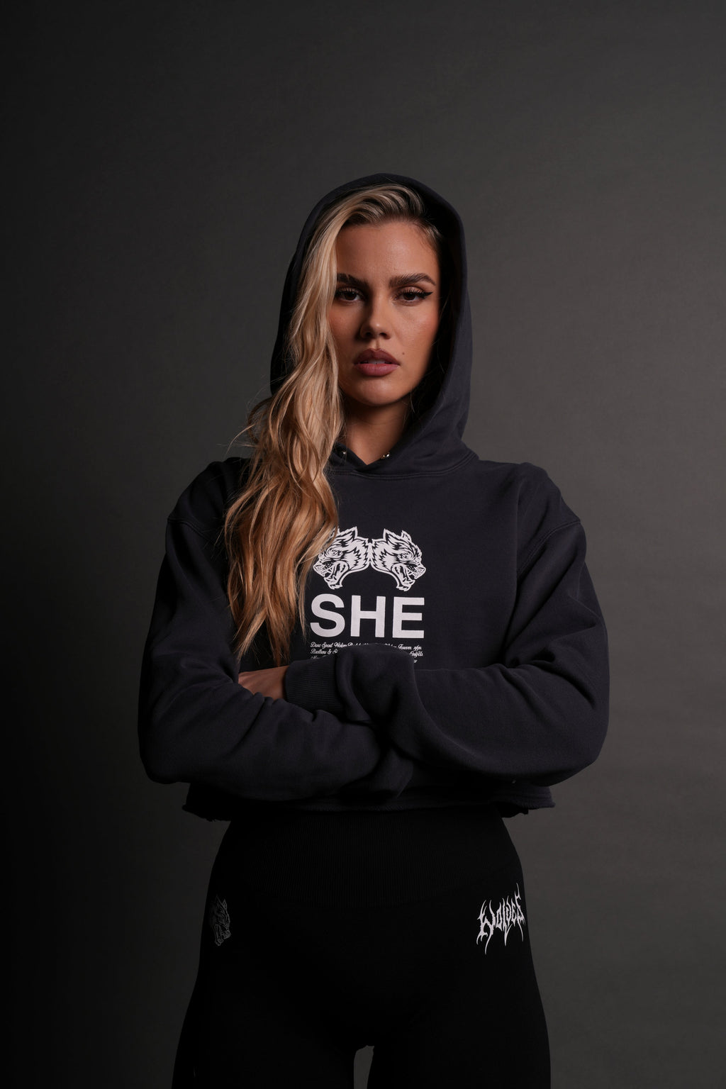 Gritty "Pierce" (Cropped) Hoodie in Midnight Blue — imagem 5
