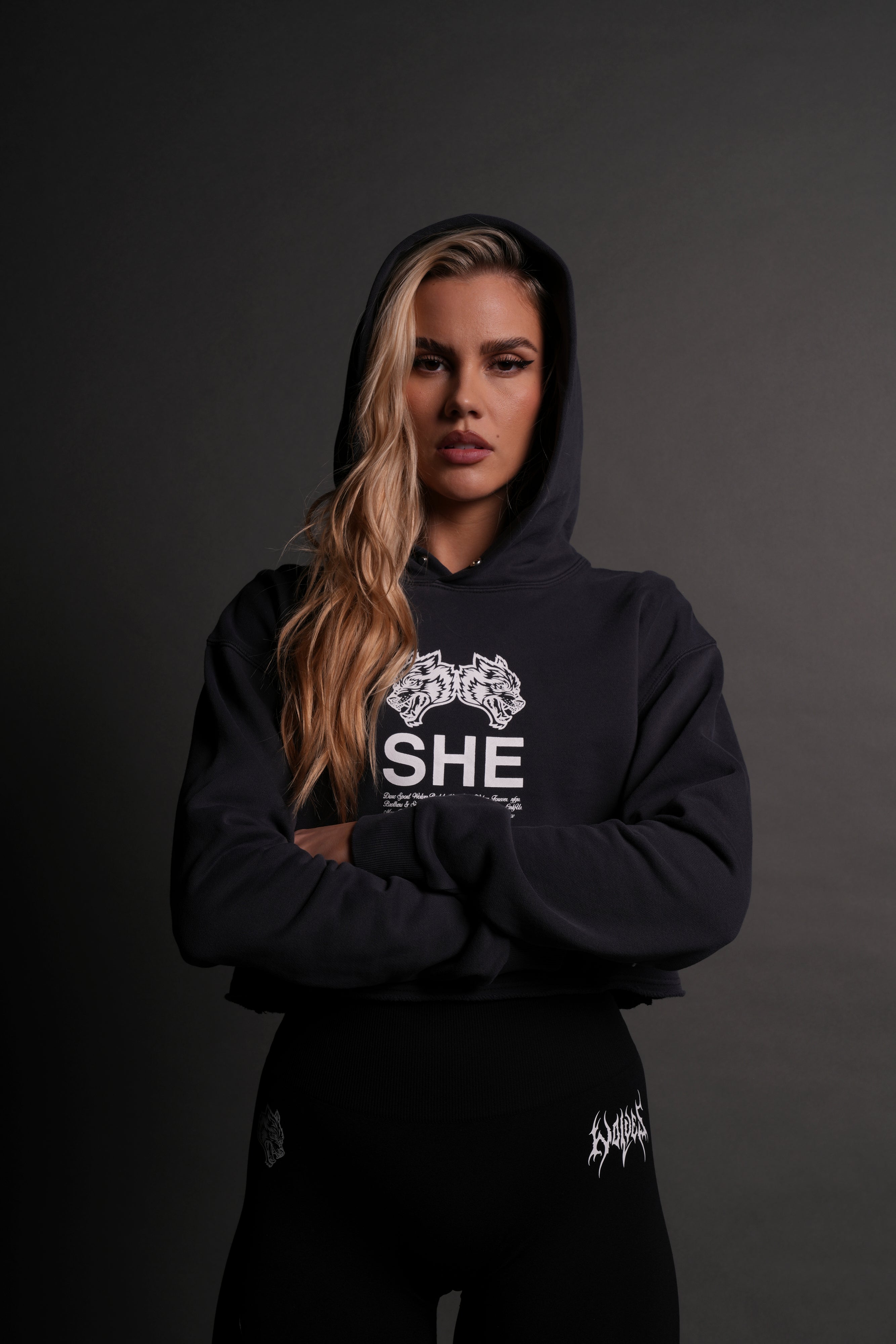 Gritty "Pierce" (Cropped) Hoodie in Midnight Blue — imagem 5
