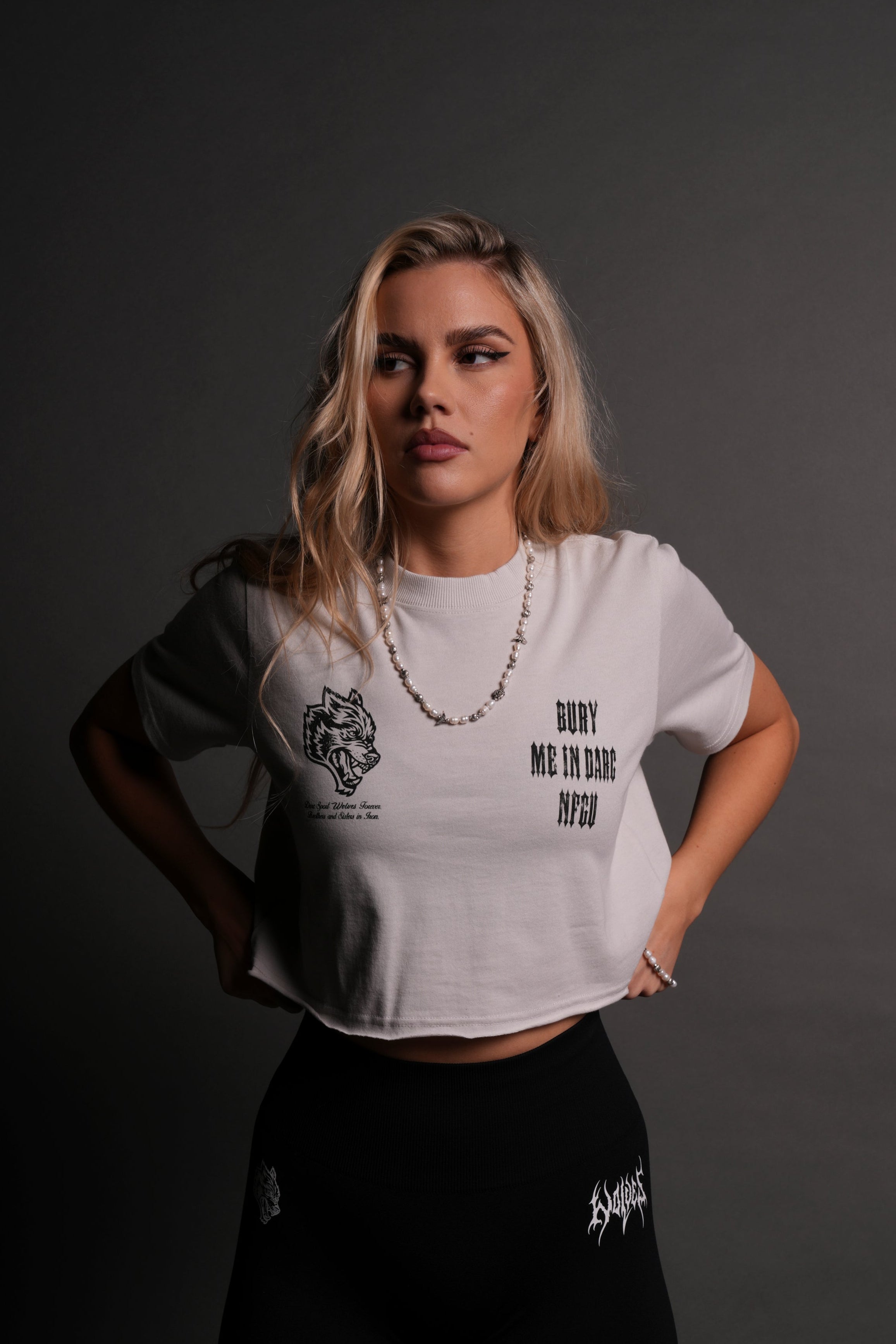 Bury Me In Darc NFGU "Premium" (Cropped) Tee in Stone — imagem 1