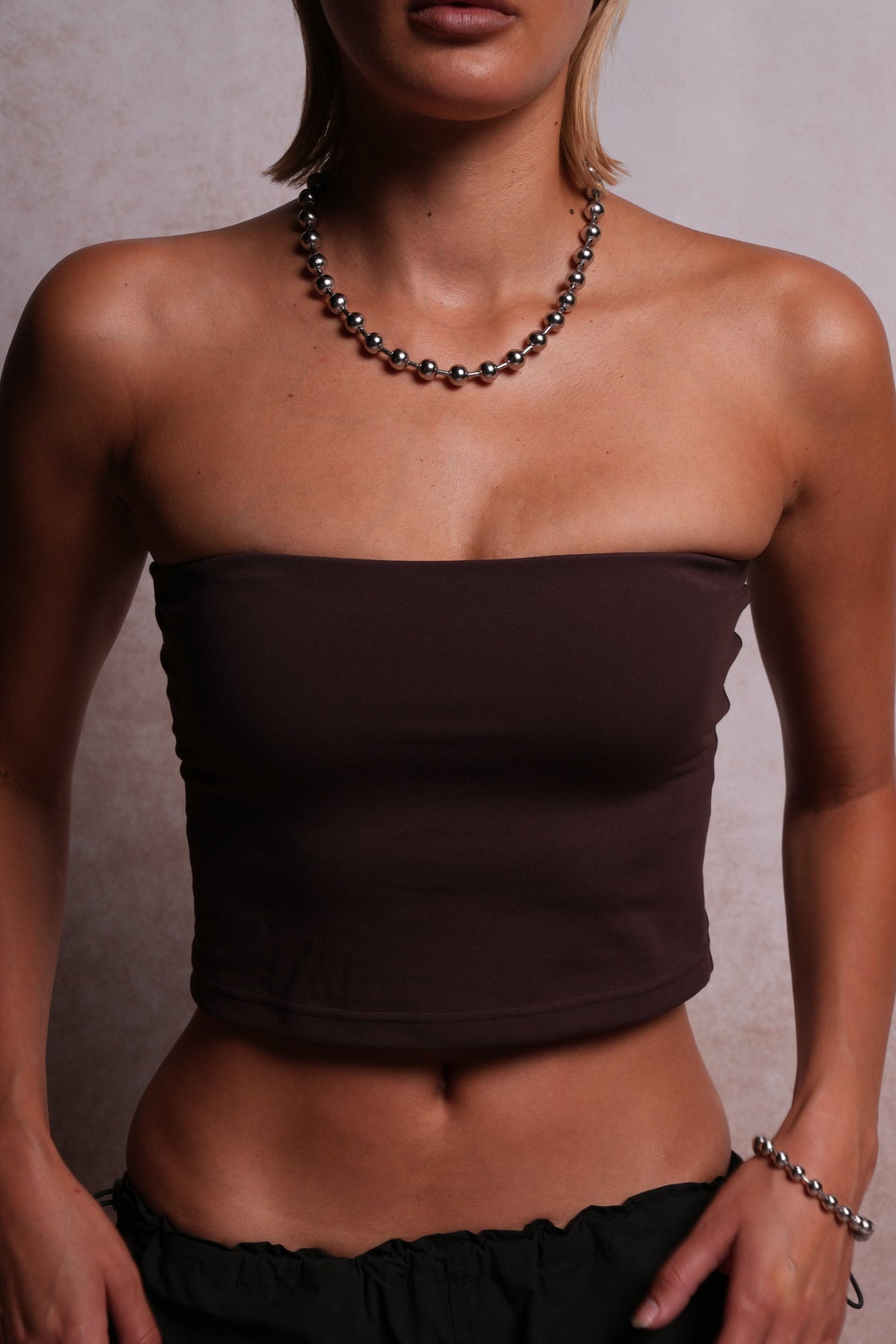 Single Wolf "Nova" Longline Bandeau Top in Darc Garnet - imagem 1