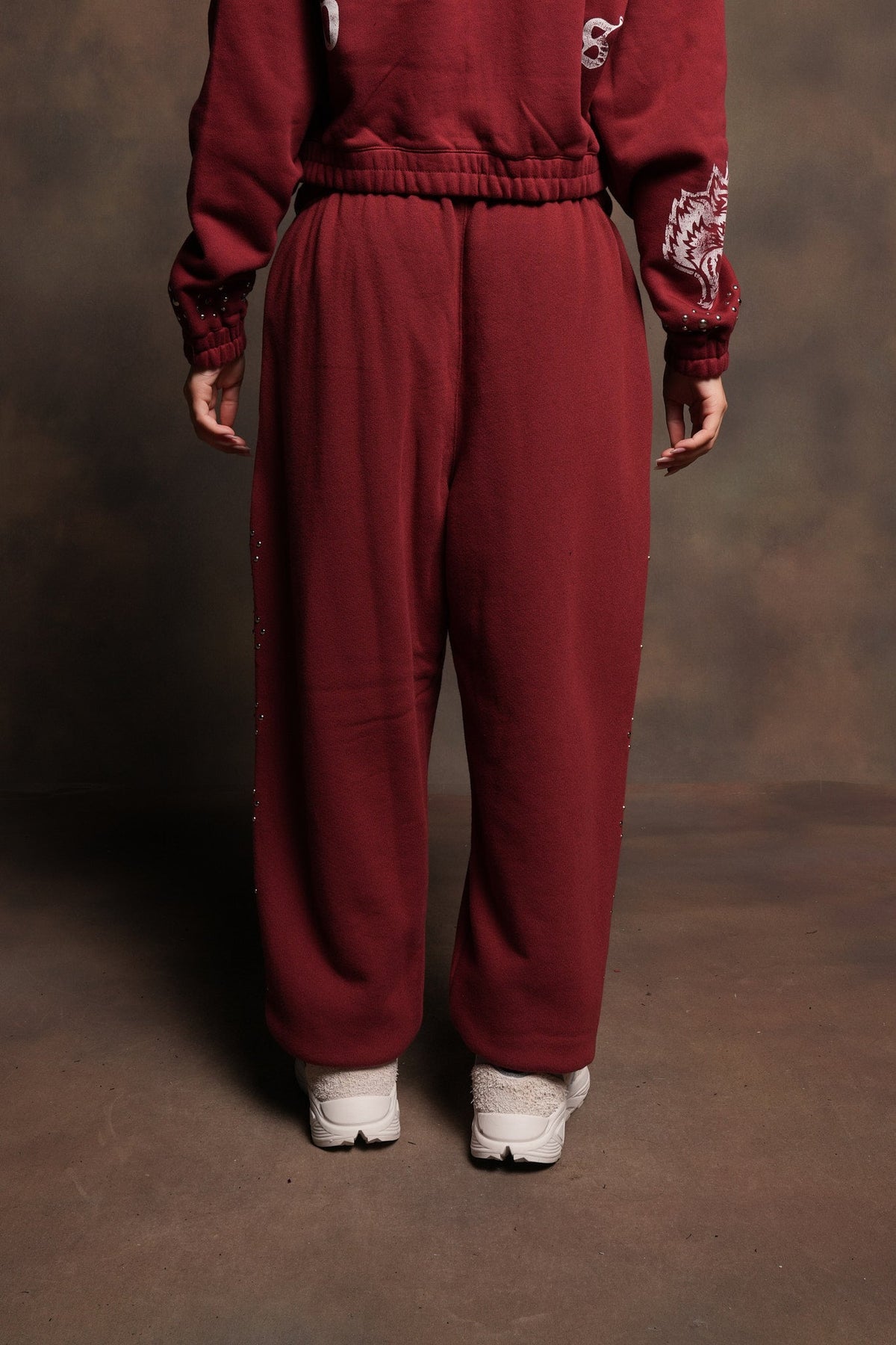 Stud Lobo Premium Lounger Sweatpants In Cherry Red