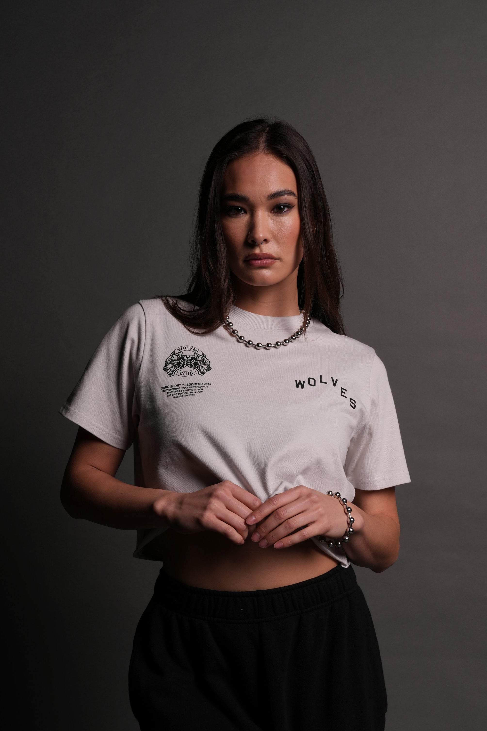Pyramid V2 "Premium" (Cropped) Tee in Stone — imagem 1