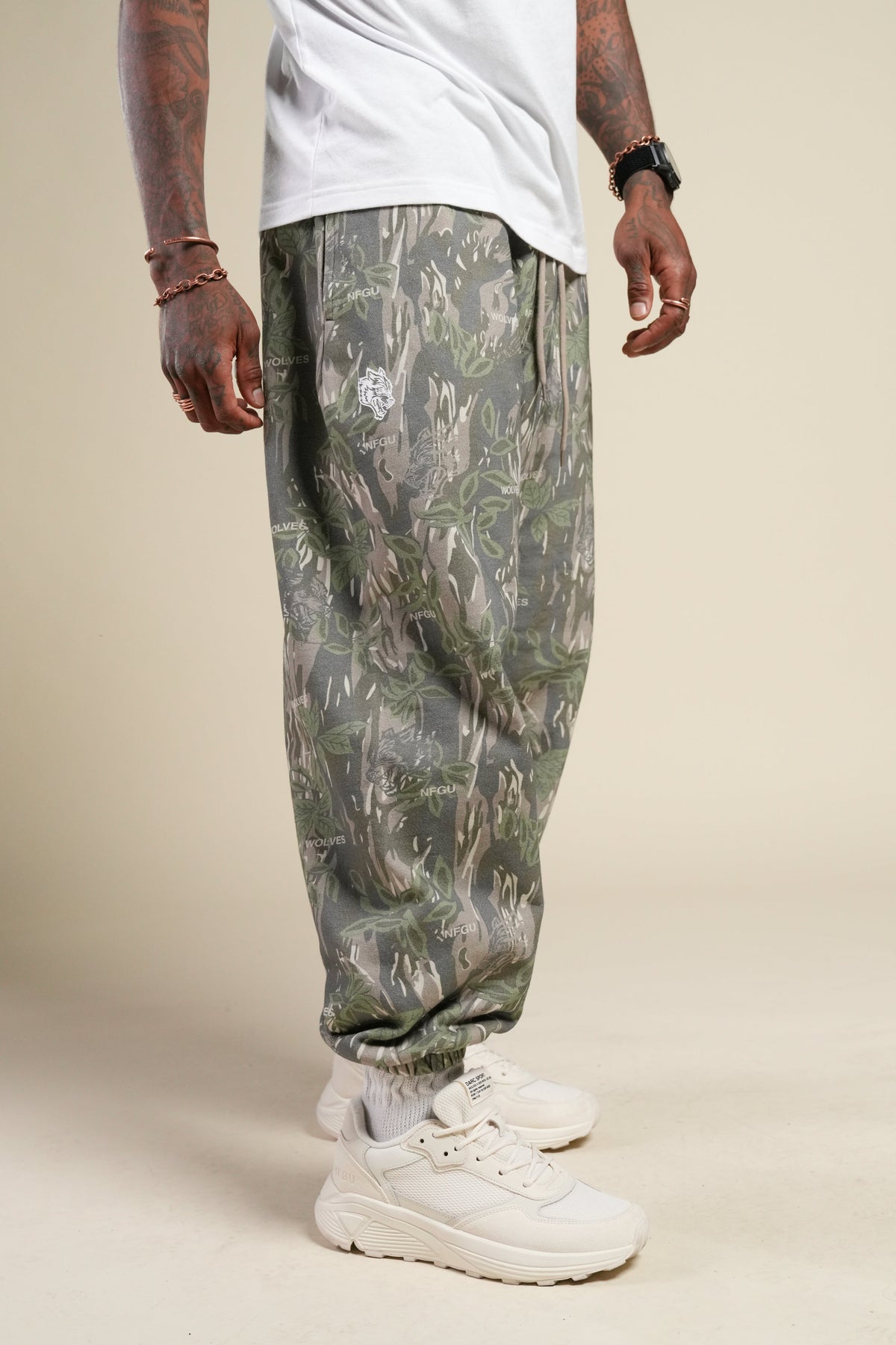 Dual Lounger Sweat Pants in Norse Camo — imagem 3