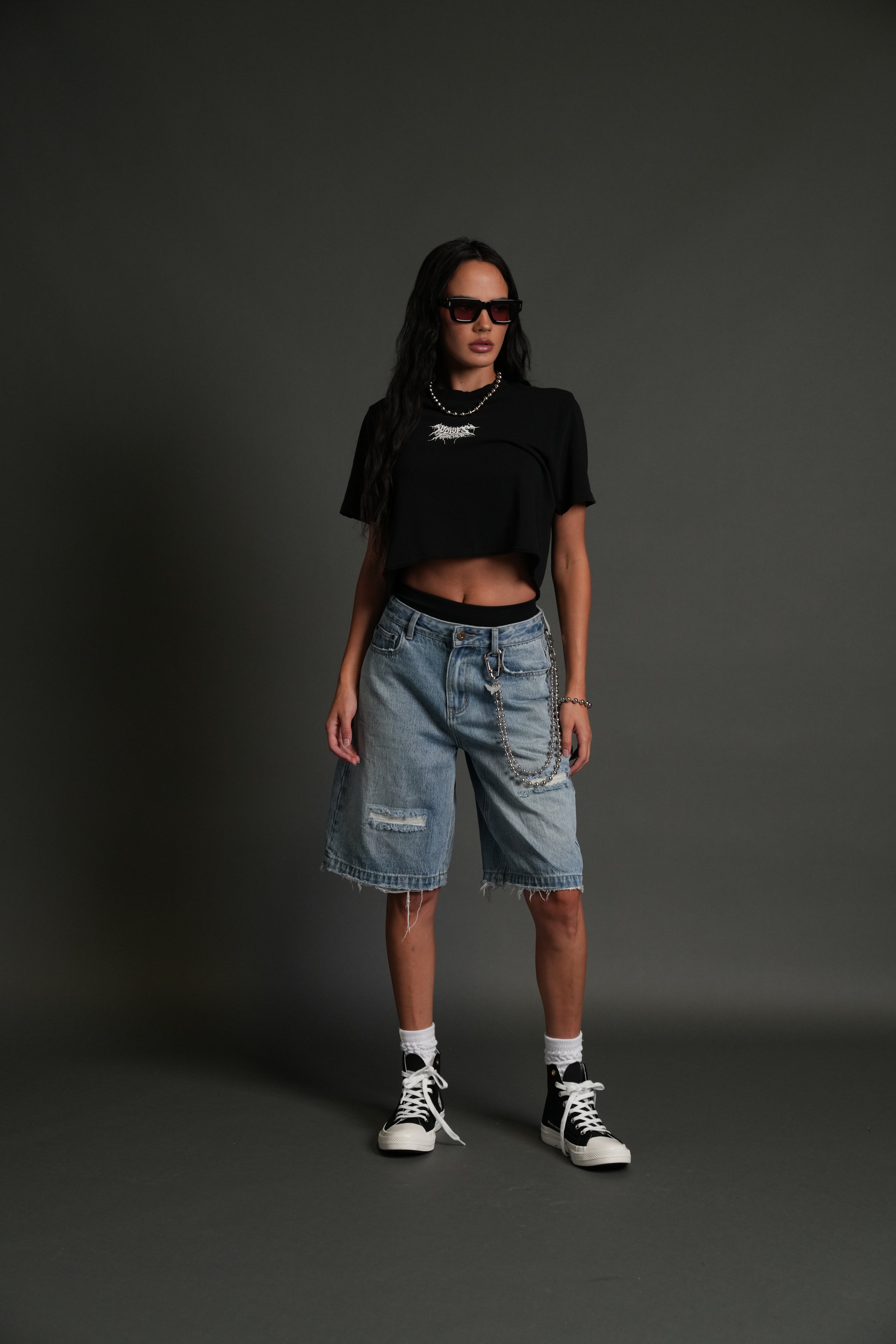 Drip Hesh Distressed Oversized (Cropped) Tee in Black — imagem 2