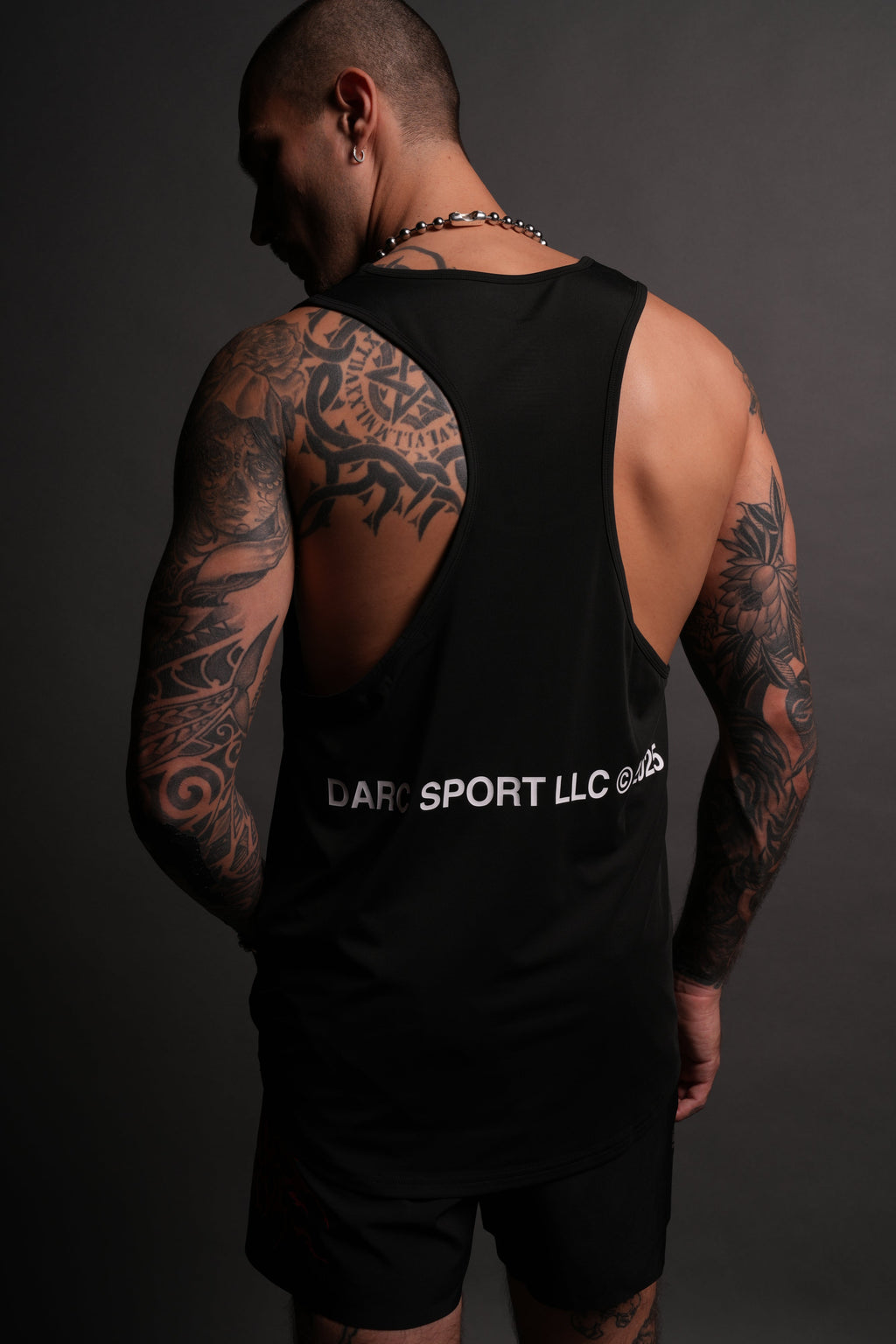 SSDDNFGU FRVR "Dry Wolf" Mecca Tank in Black — imagem 2