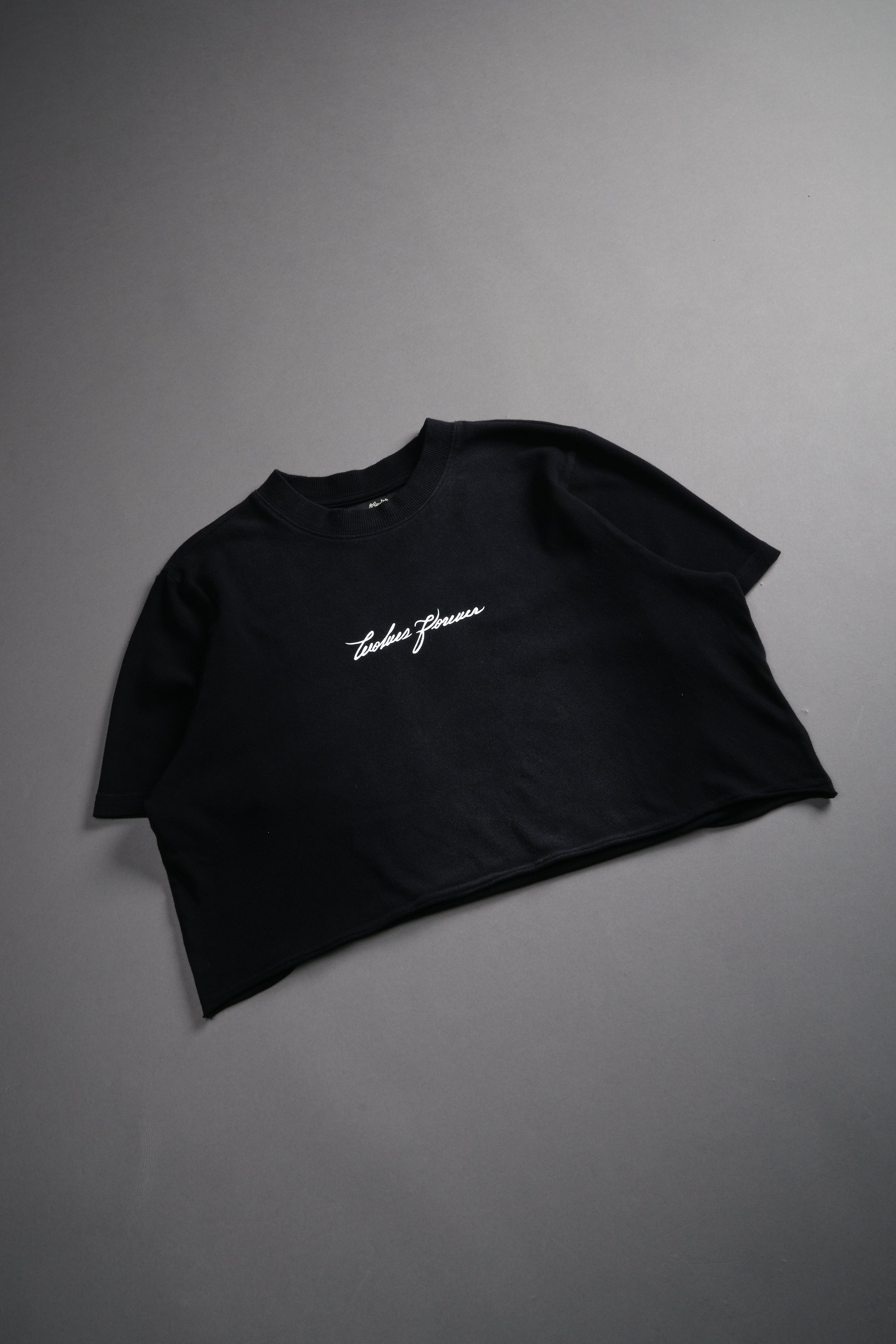 Our Script "Premium" (Cropped) Tee in Black Spine Sun Fade — imagem 7