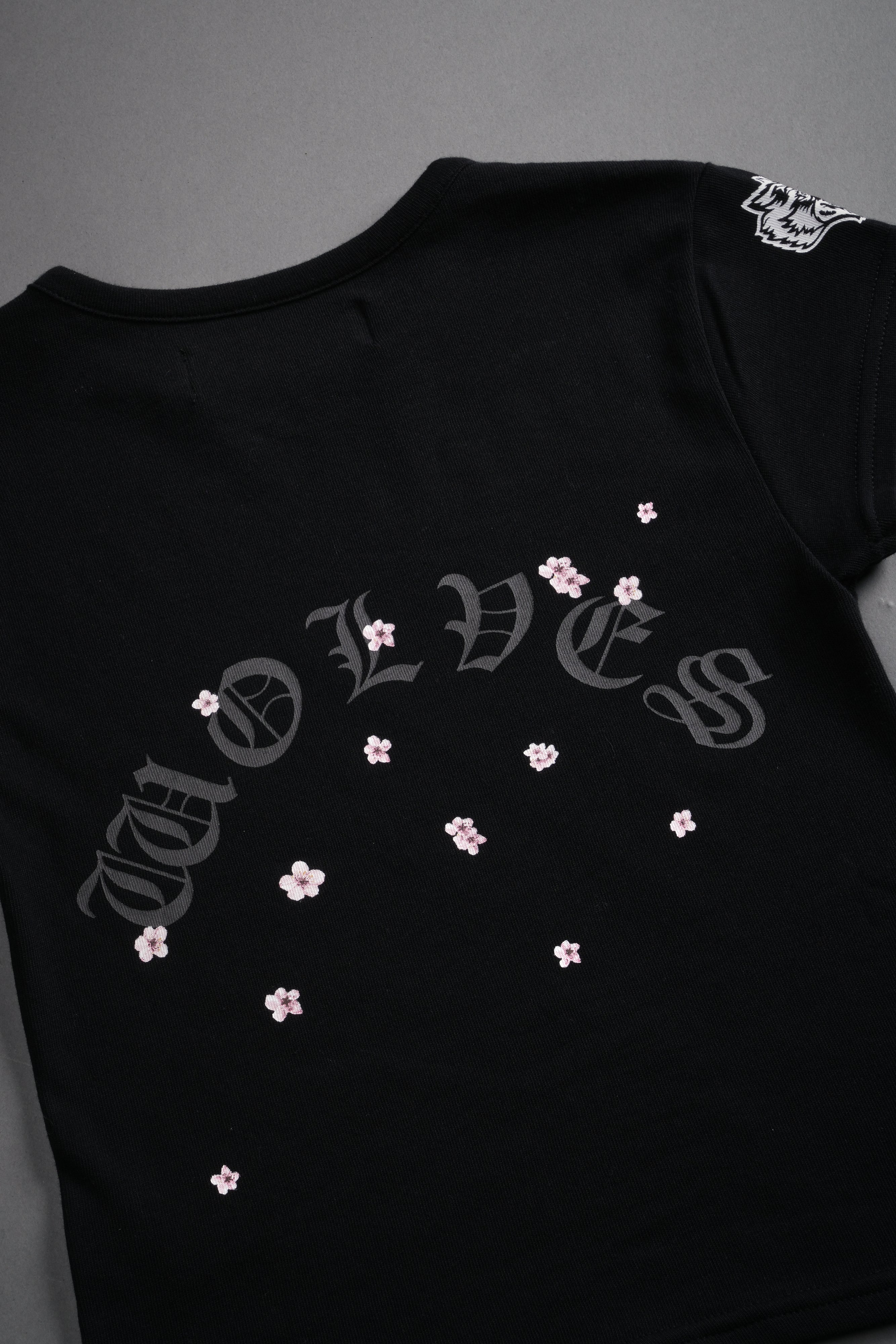 Blood Thirsty Kanji "Baby" Tee in Black — imagem 10