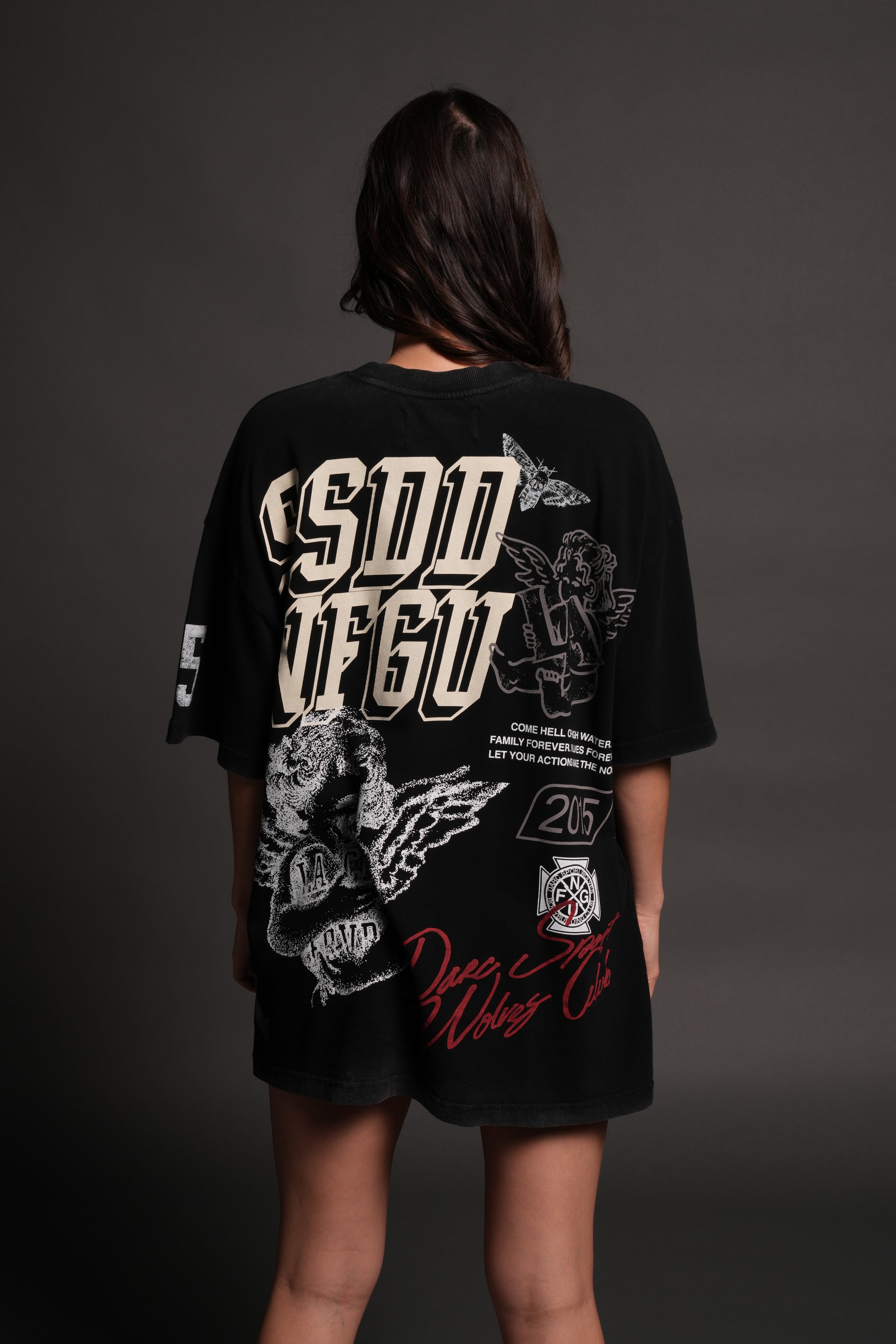 La Ca Frvr Premium Oversized Tee in Black — imagem 4