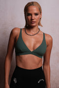 Chopper V Sports Bra in Hunter Green — imagem 1