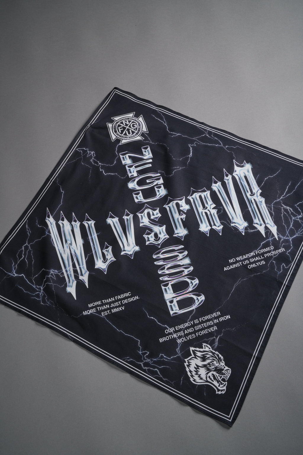 Iron Code Bandana in Black — imagem 2