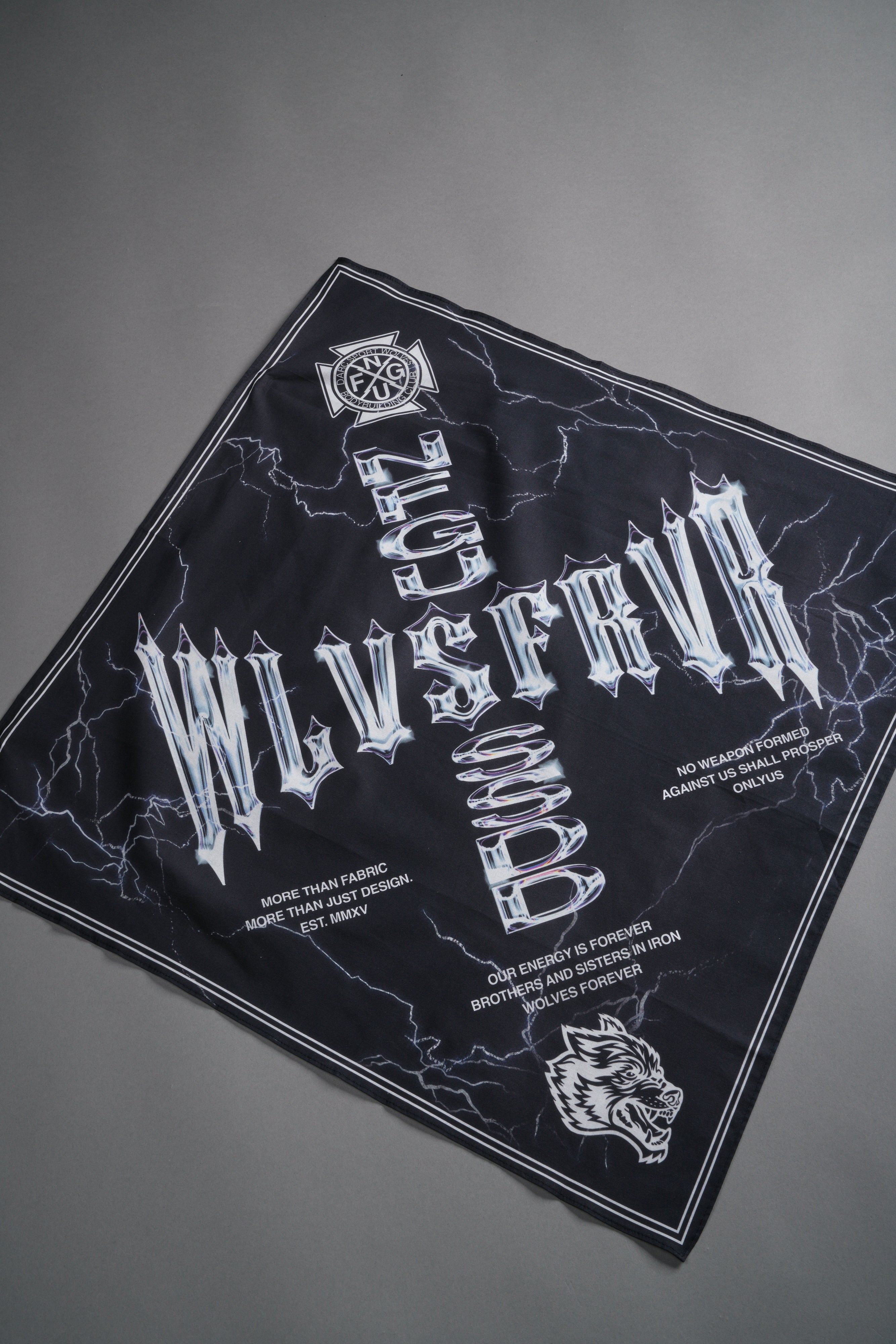 Iron Code Bandana in Black — imagem 2