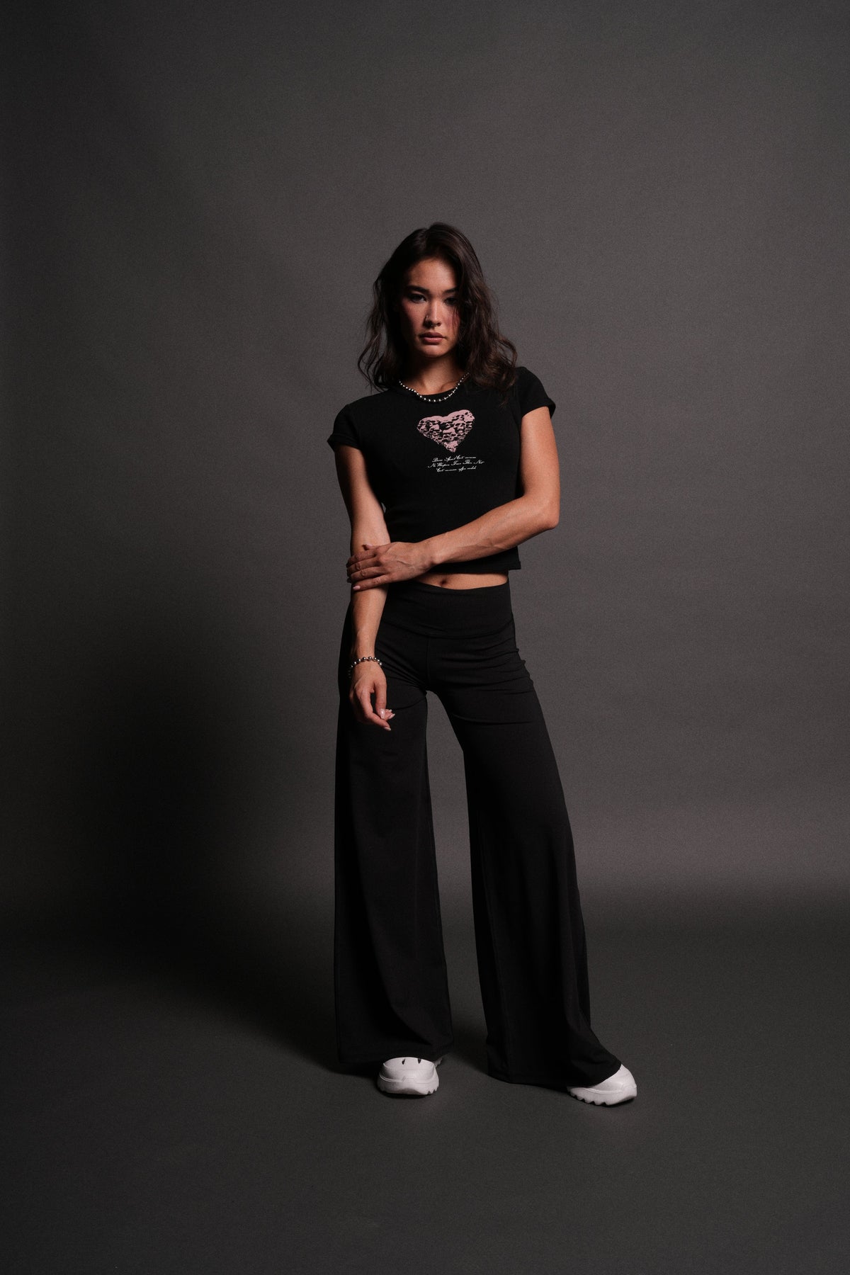 Memento Amore "Baby" Tee in Black - imagem 5