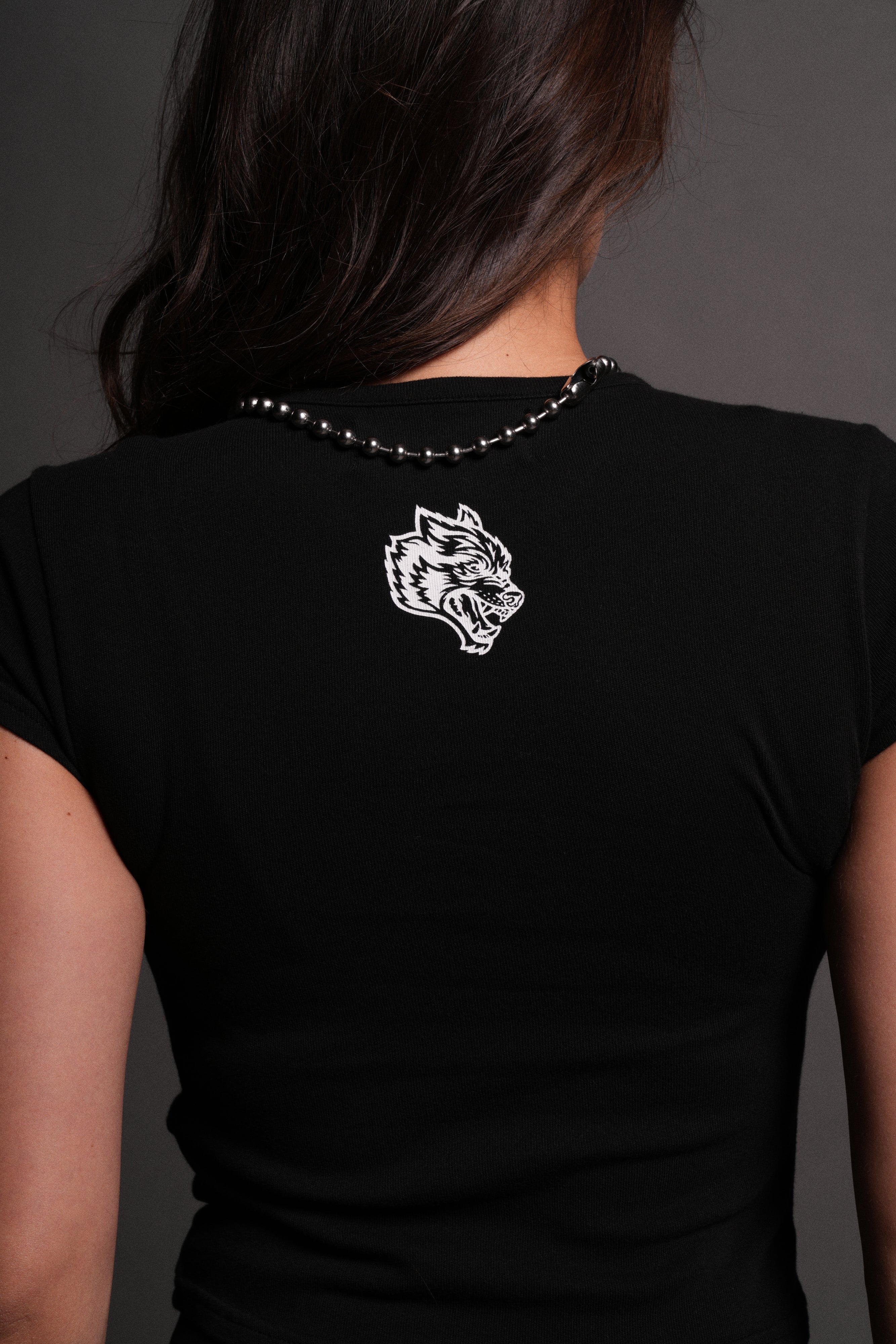 Memento Amore "Baby" Tee in Black — imagem 11