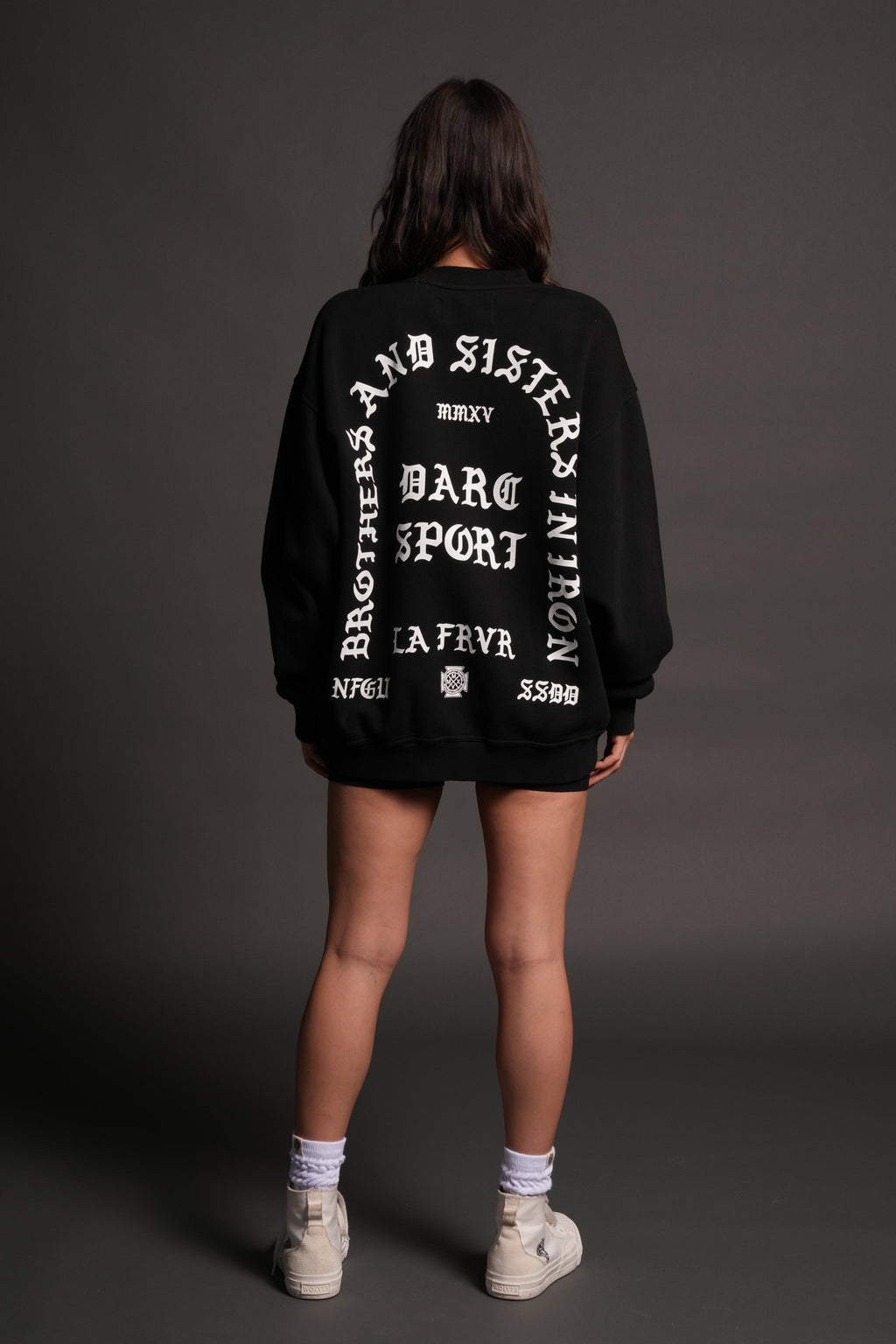 La Cherub London Crewneck in Black — imagem 16