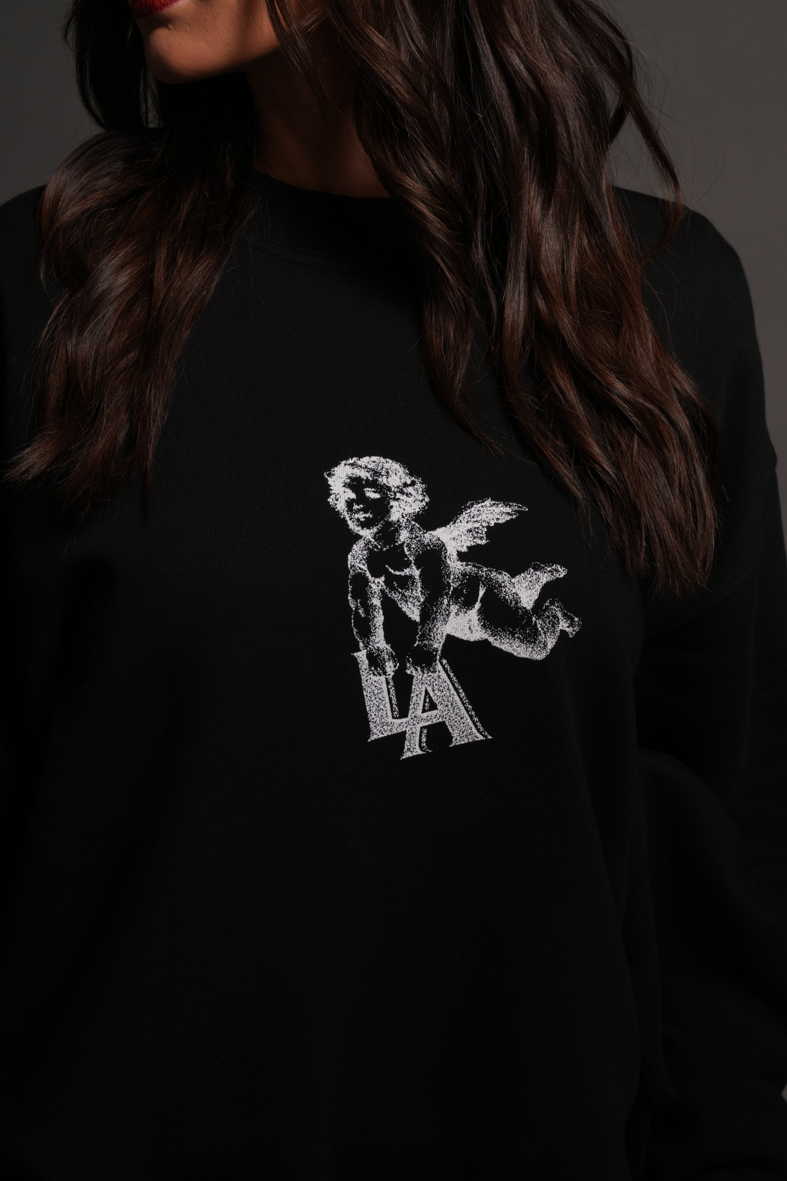 La Cherub London Crewneck in Black — imagem 17