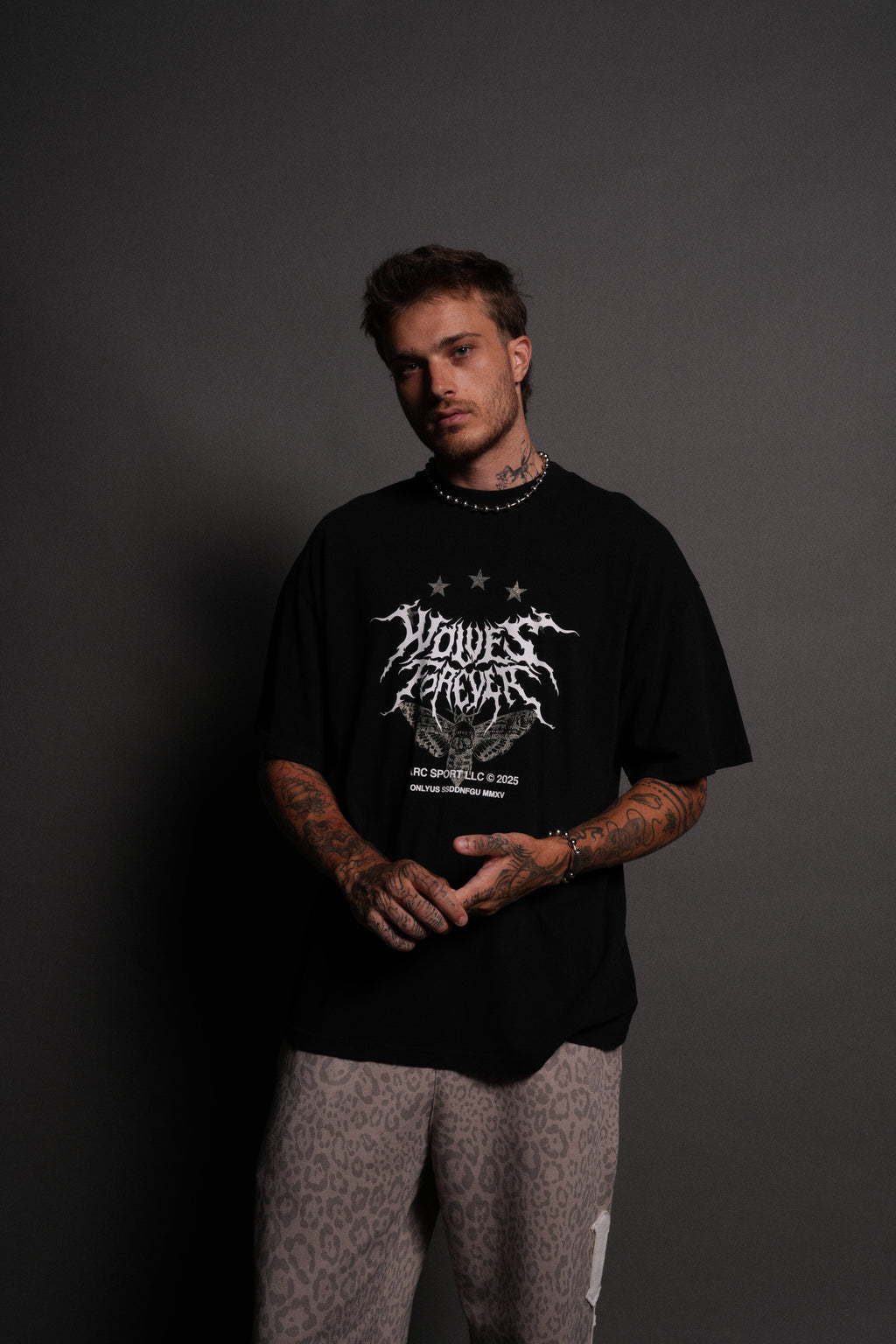 Iron Pack "Premium" Oversized Tee in Black — imagem 2