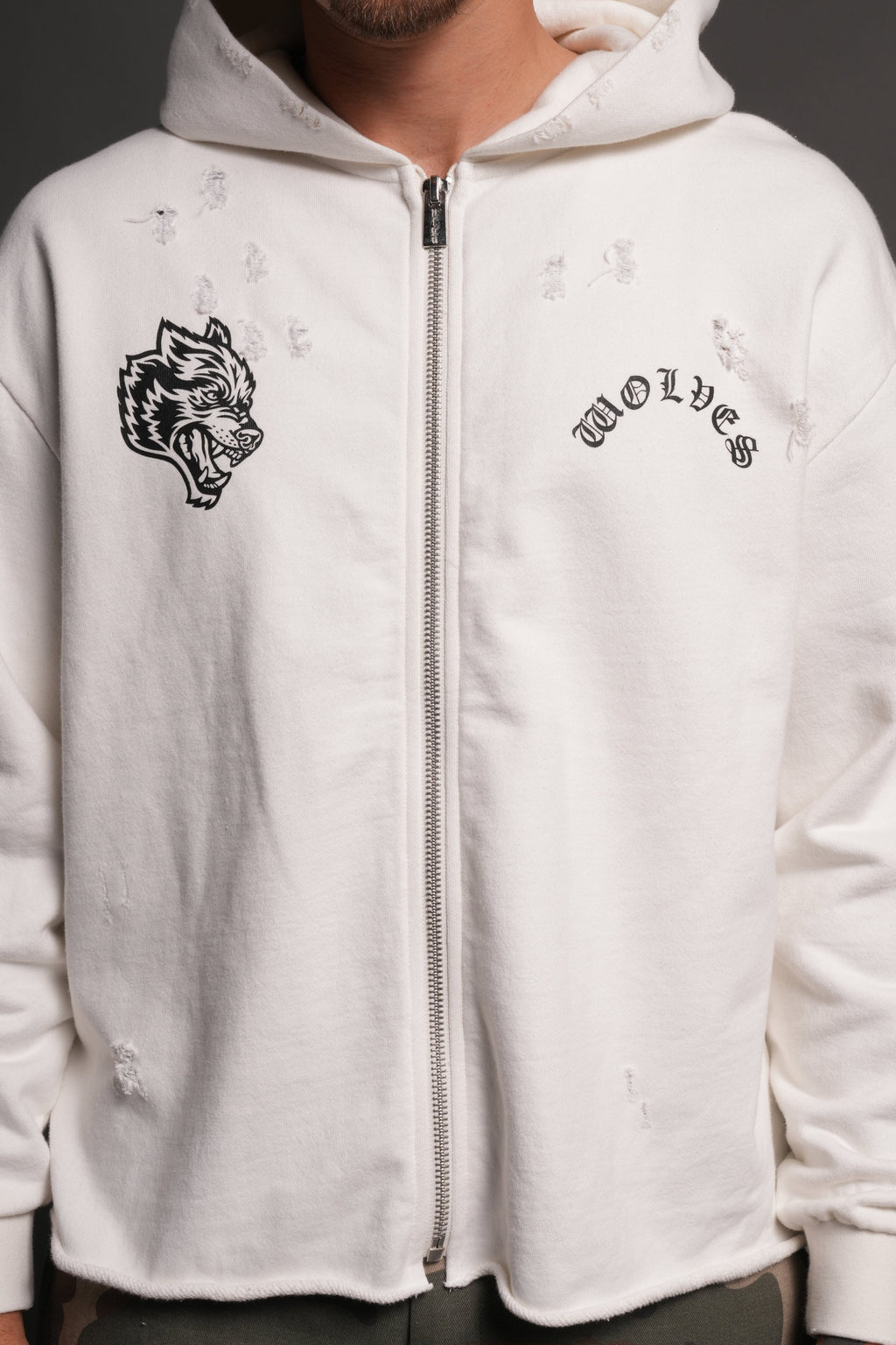 Los Cherub Distressed Grunge Mid Length Raw Hem Zip Hoodie in Cream — imagem 7
