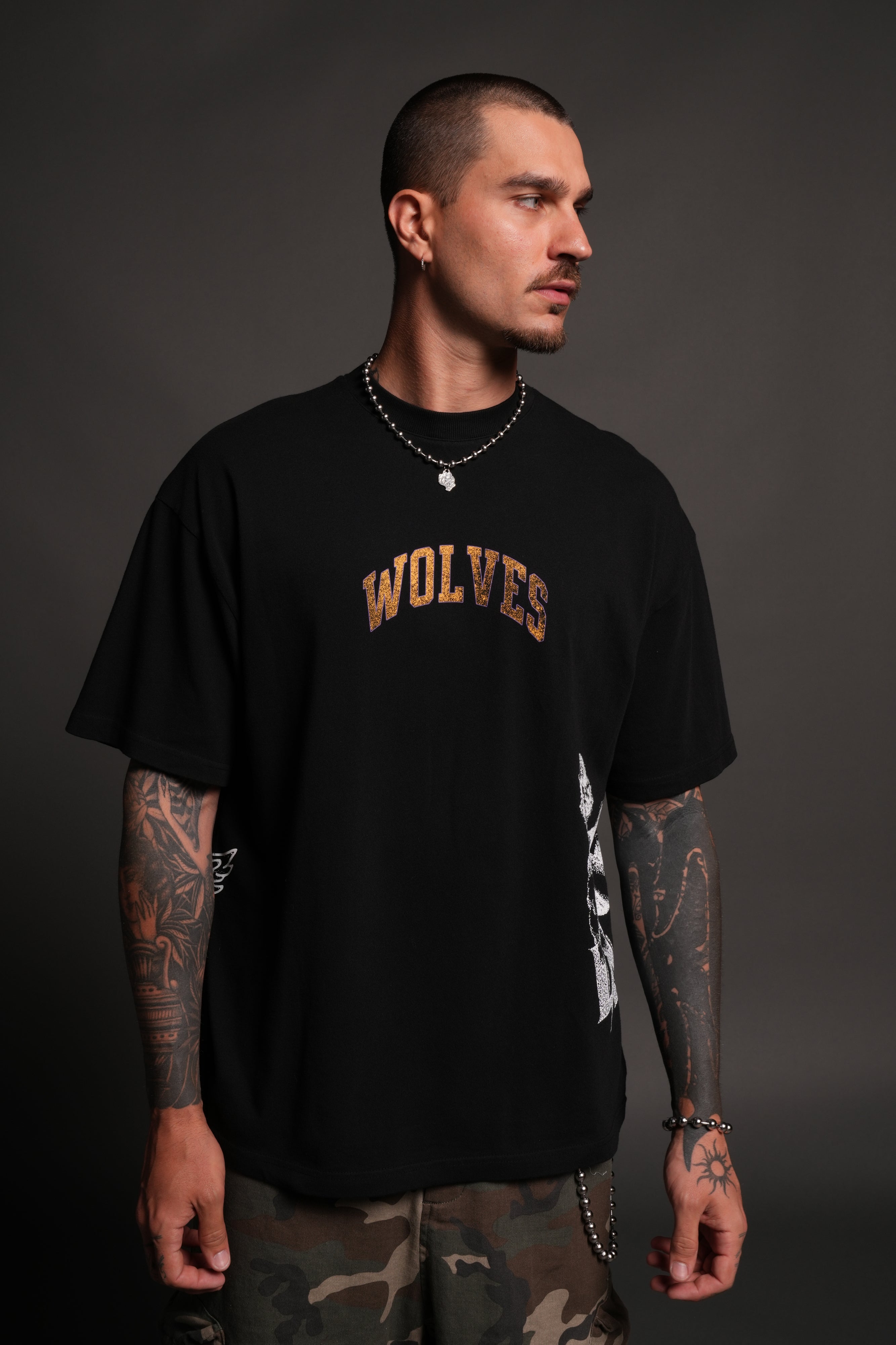 La Has Your Back Premium Oversized Tee in Black — imagem 2
