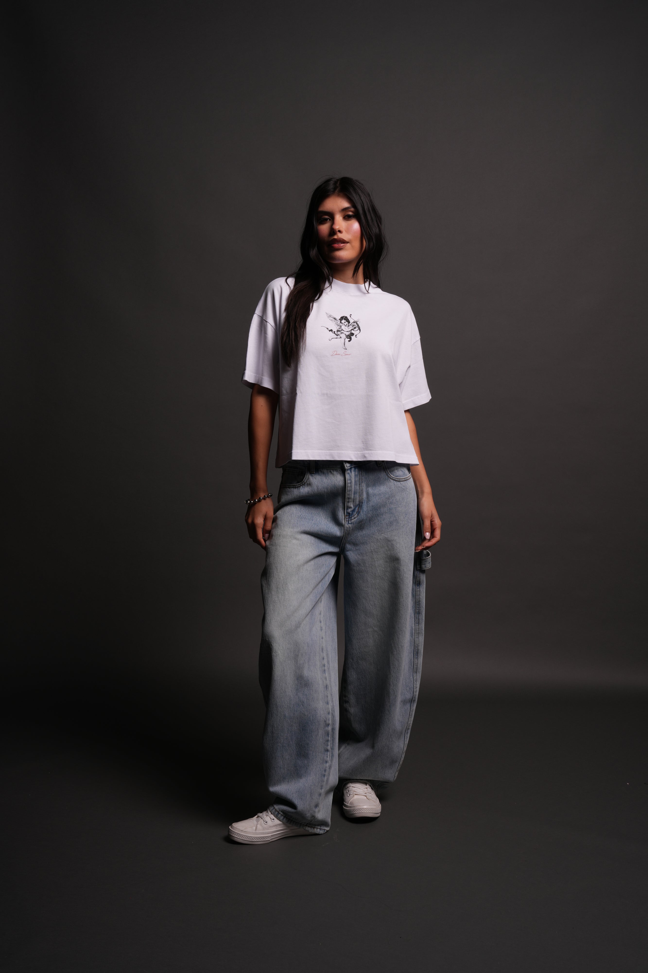 Del Amor Ultrawide "Premium" Crop Tee in White — imagem 5