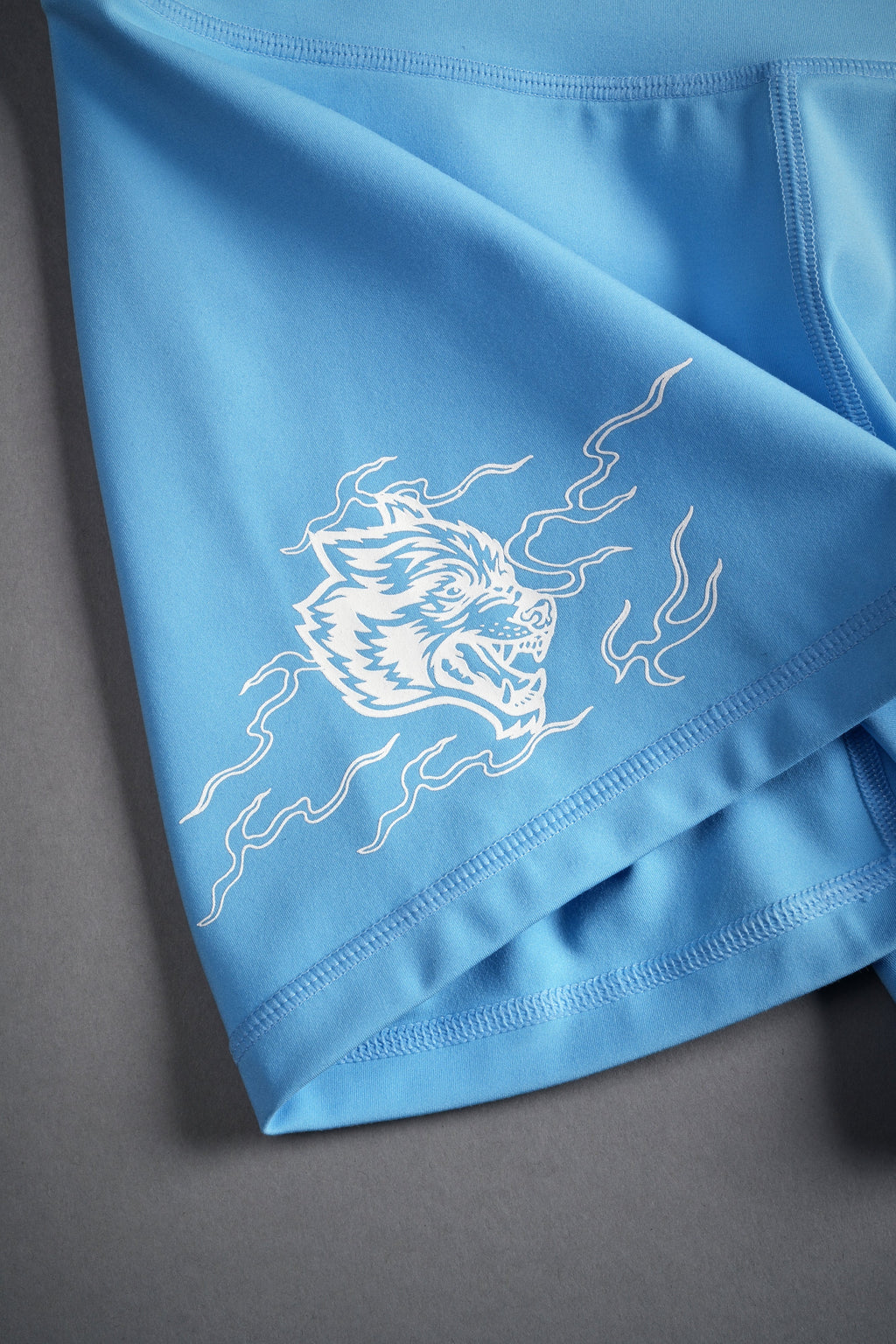 Eternal Flame Energy Pump Shorts in Blue Crane — imagem 7