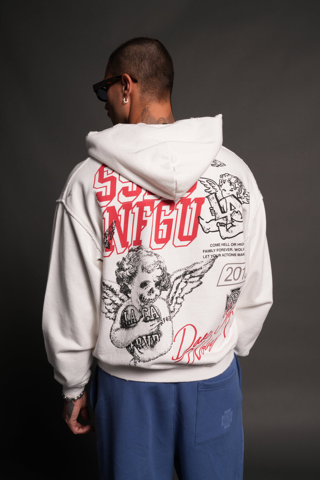 La Ca Frvr Grunge Moatis Zip Hoodie in Cream — imagem 4
