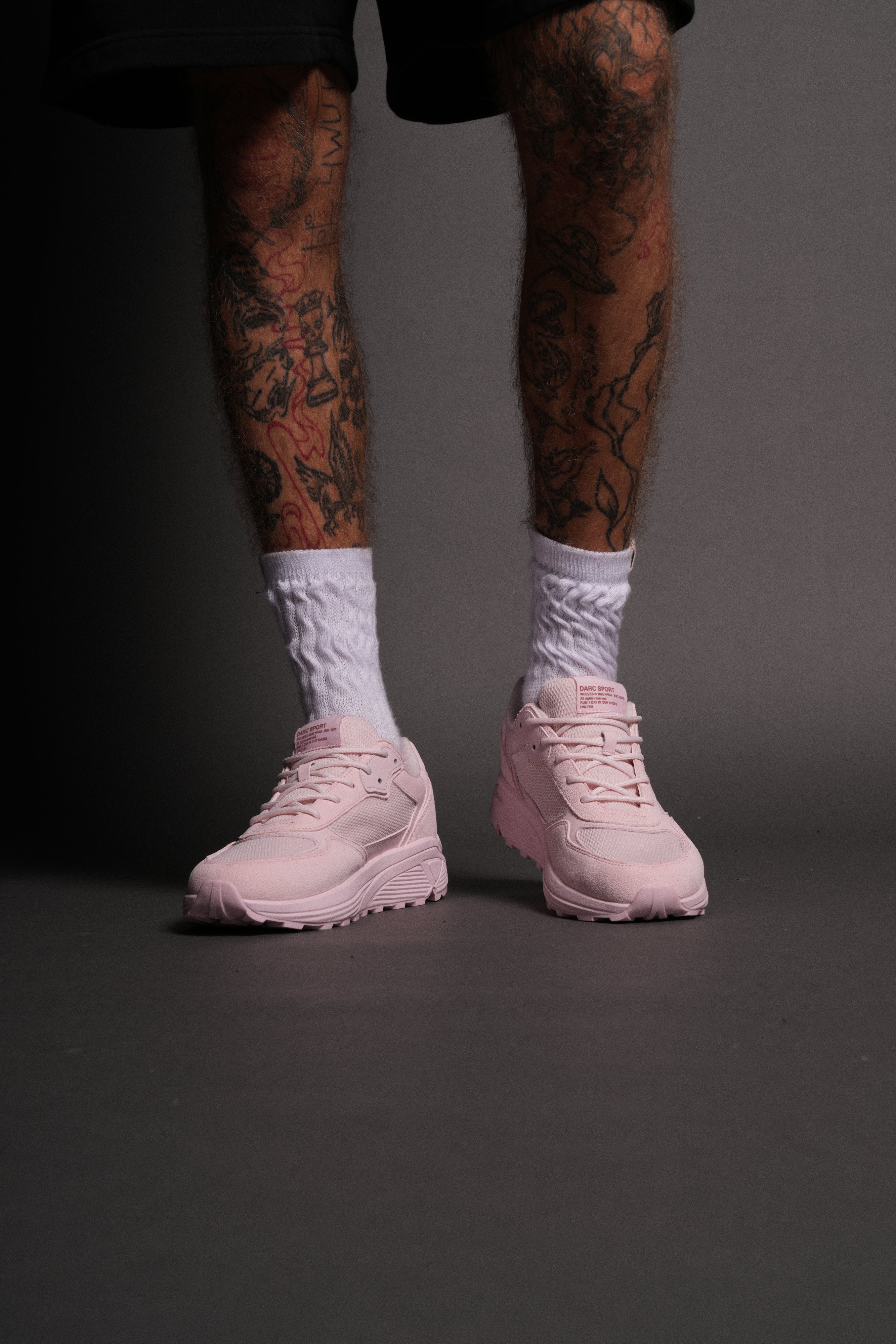 Run-1 Shoes in Cloud Pink — imagem 6