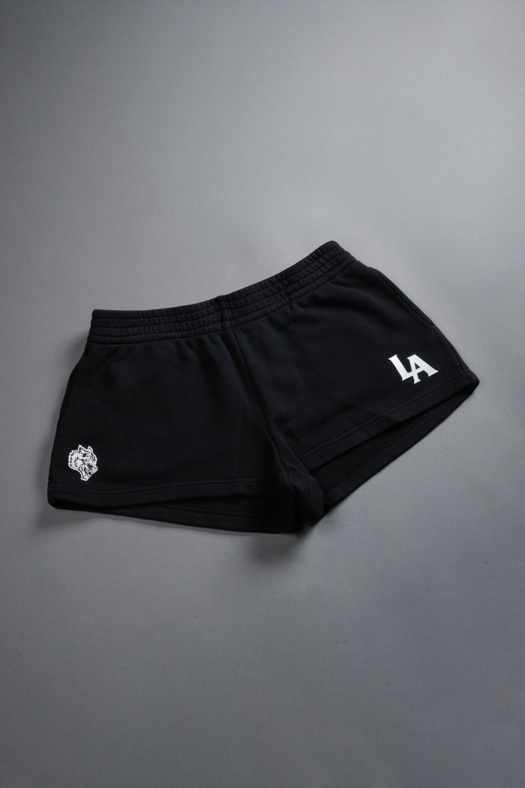 La Wolves V2 Ellie Sweat Shorts in Black - imagem 4
