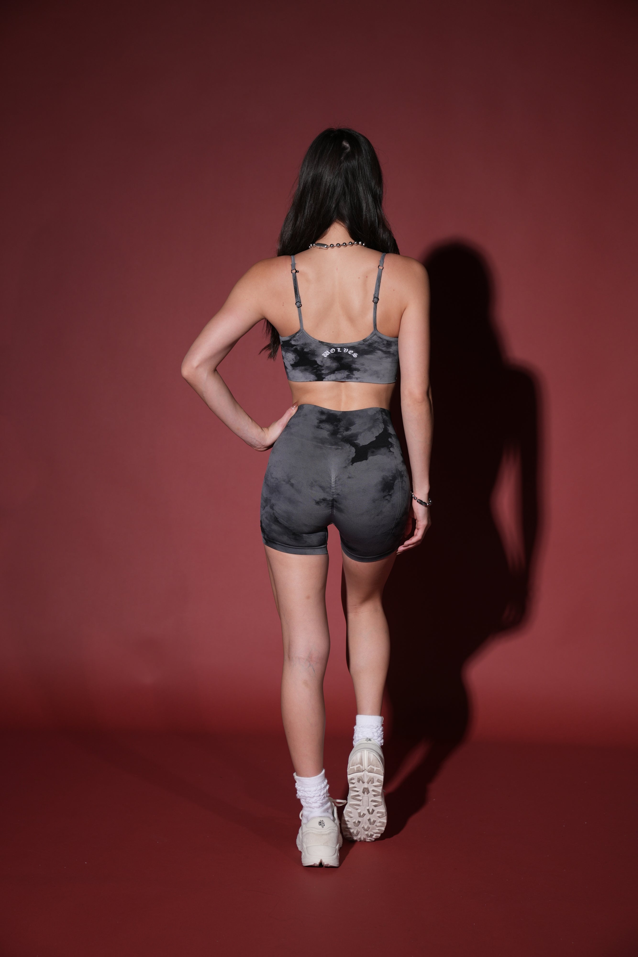 Loyalty Everson Seamless "Huxley" Shorts in Black Ghost Clouds — imagem 6