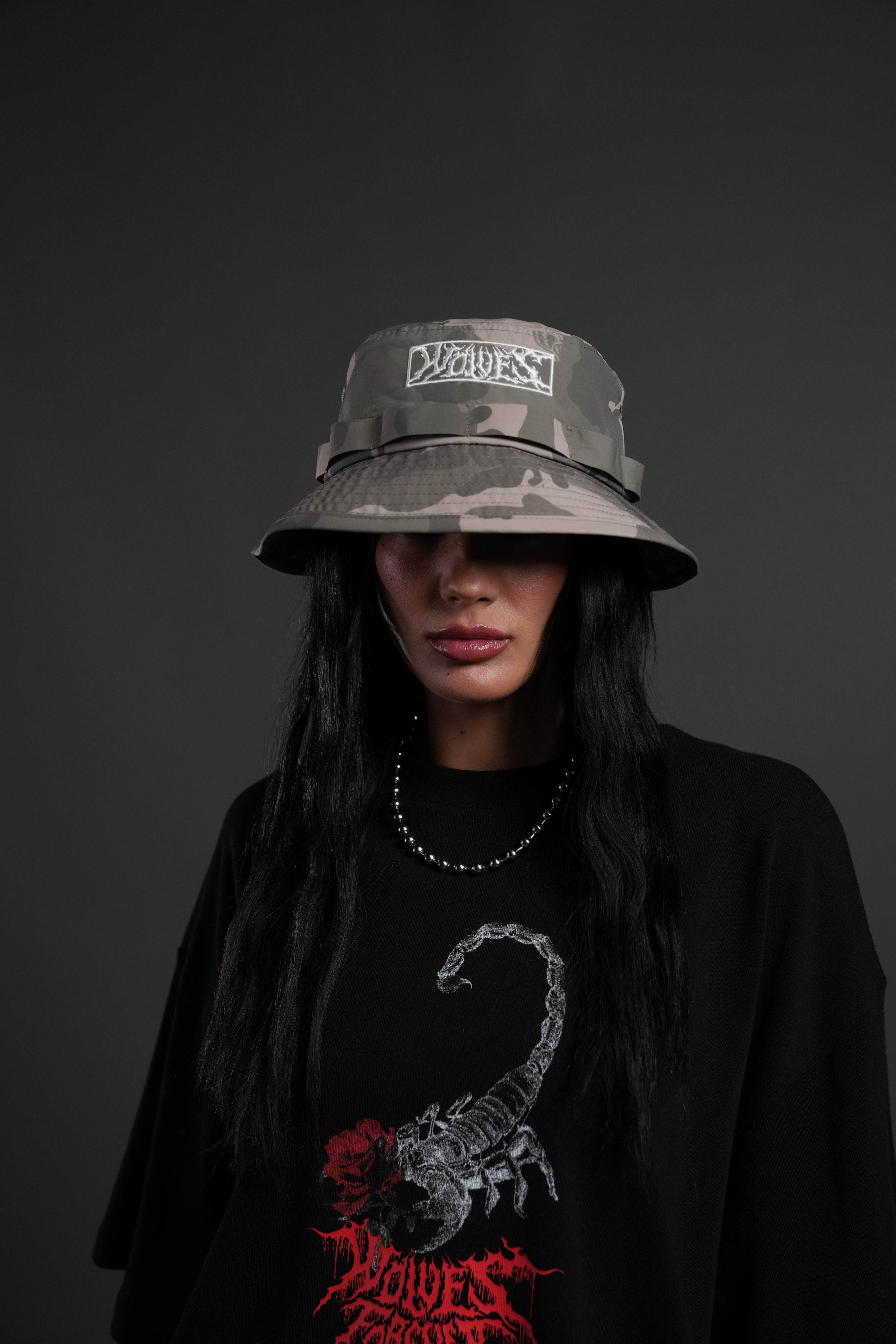 Ride the Fire Boonie Bucket Hat in Lush Vintage Woodland Camo — imagem 2