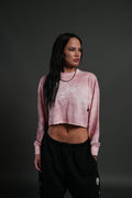Cherub and the Skull "Premium" Oversized Cropped L/S Tee in Blush Vintage Woodland Camo — imagem 1