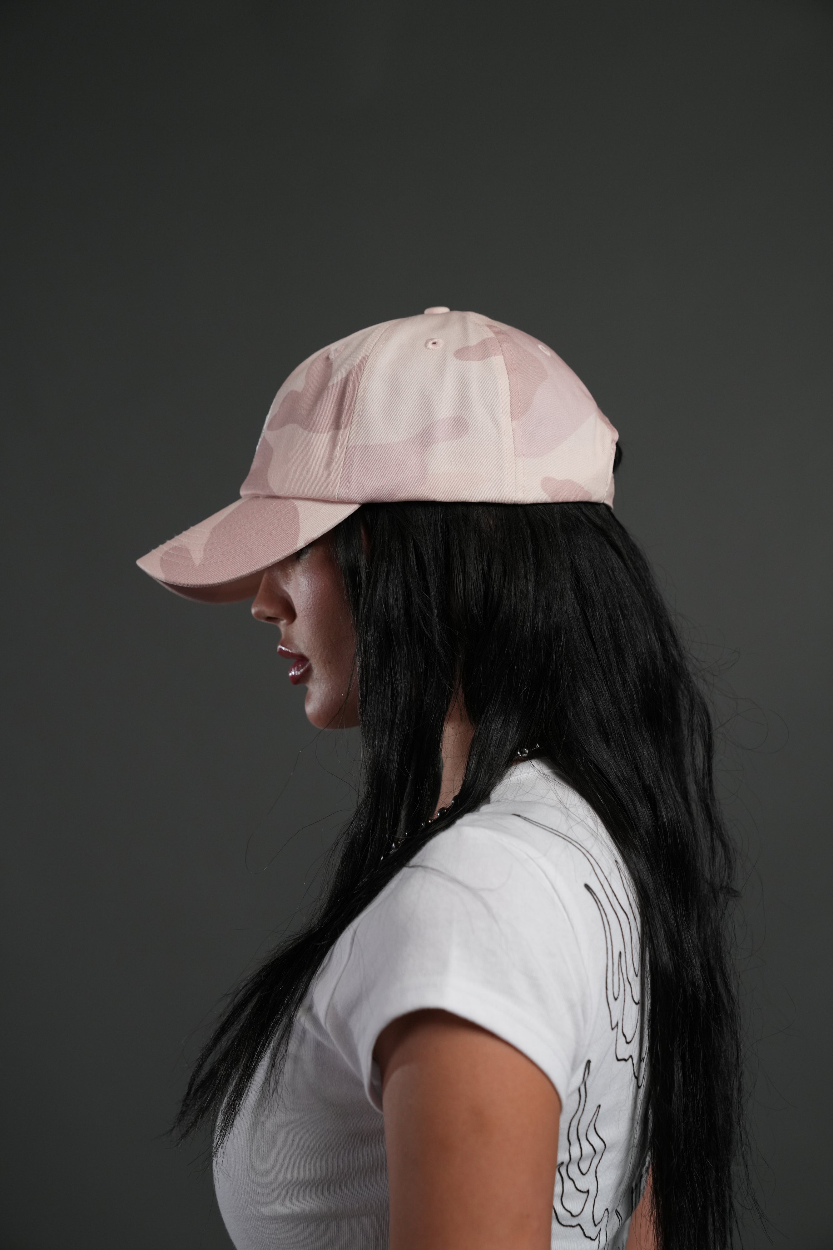 Wolf Head Forever Dad Hat V2 in Blush Vintage Woodland Camo — imagem 4