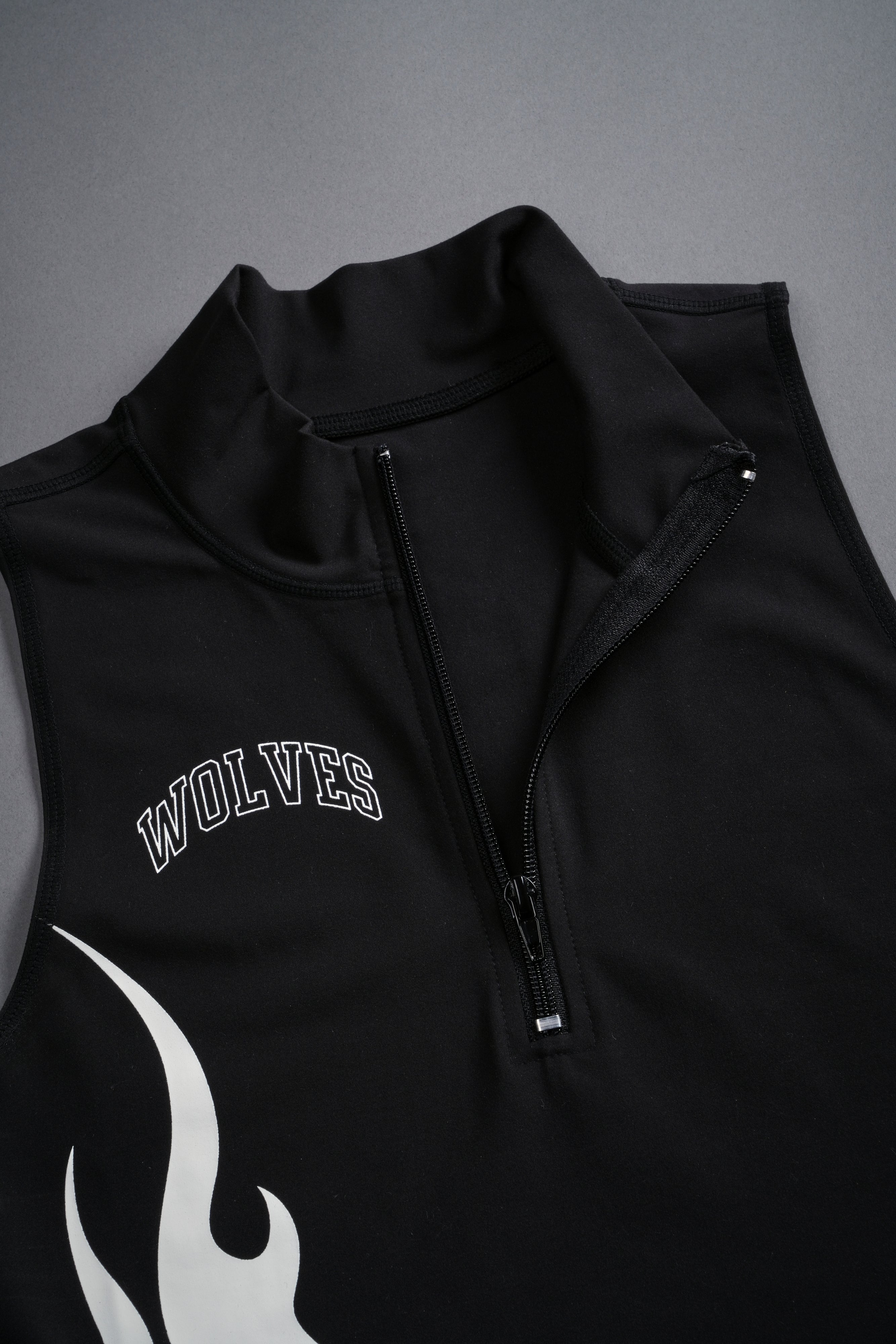 Through The Fire "Tana" Energy Vest in Black — imagem 10