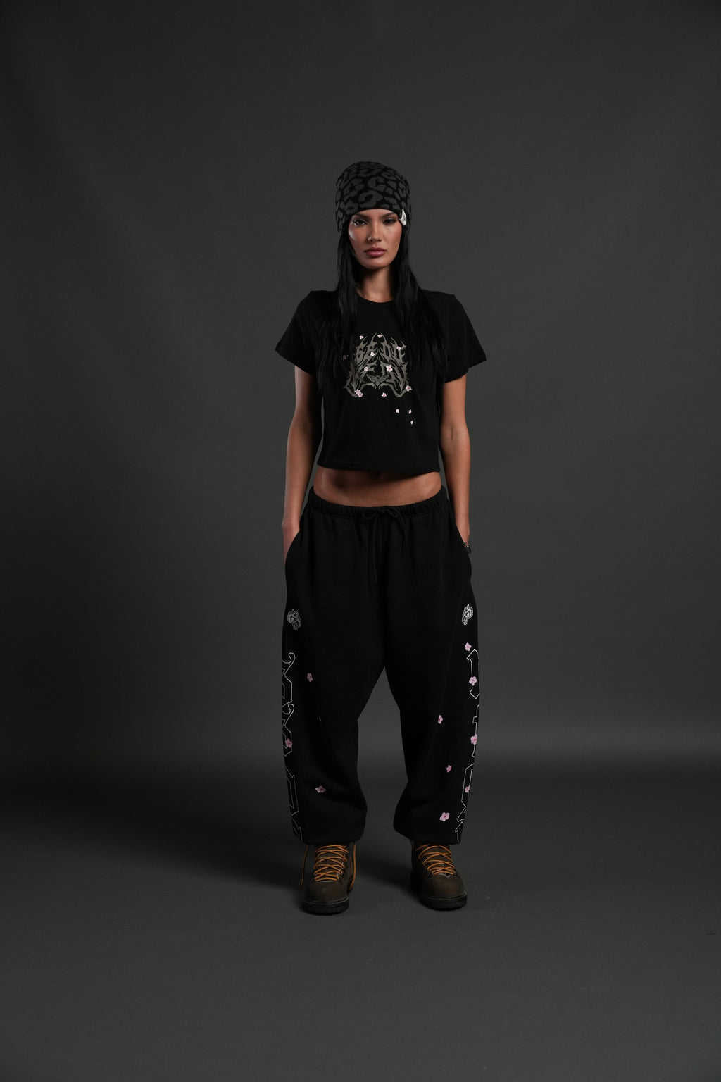 SSDDNFGU Metal "Timeless" Tee in Black — imagem 3