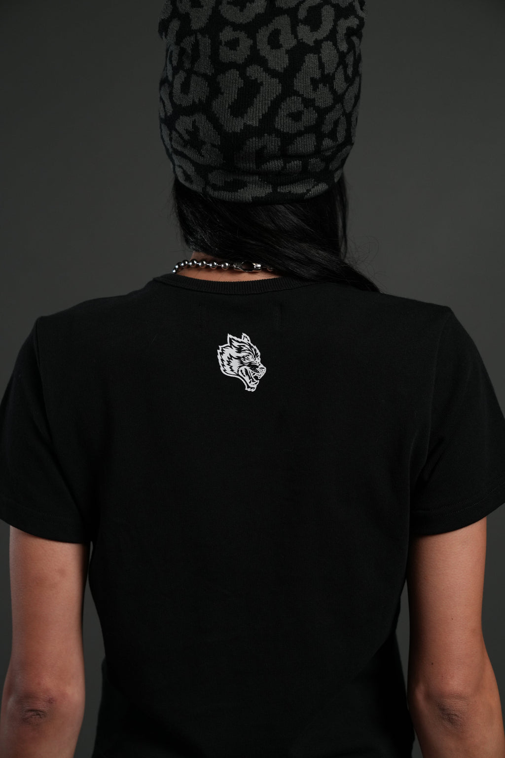 SSDDNFGU Metal "Timeless" Tee in Black — imagem 6