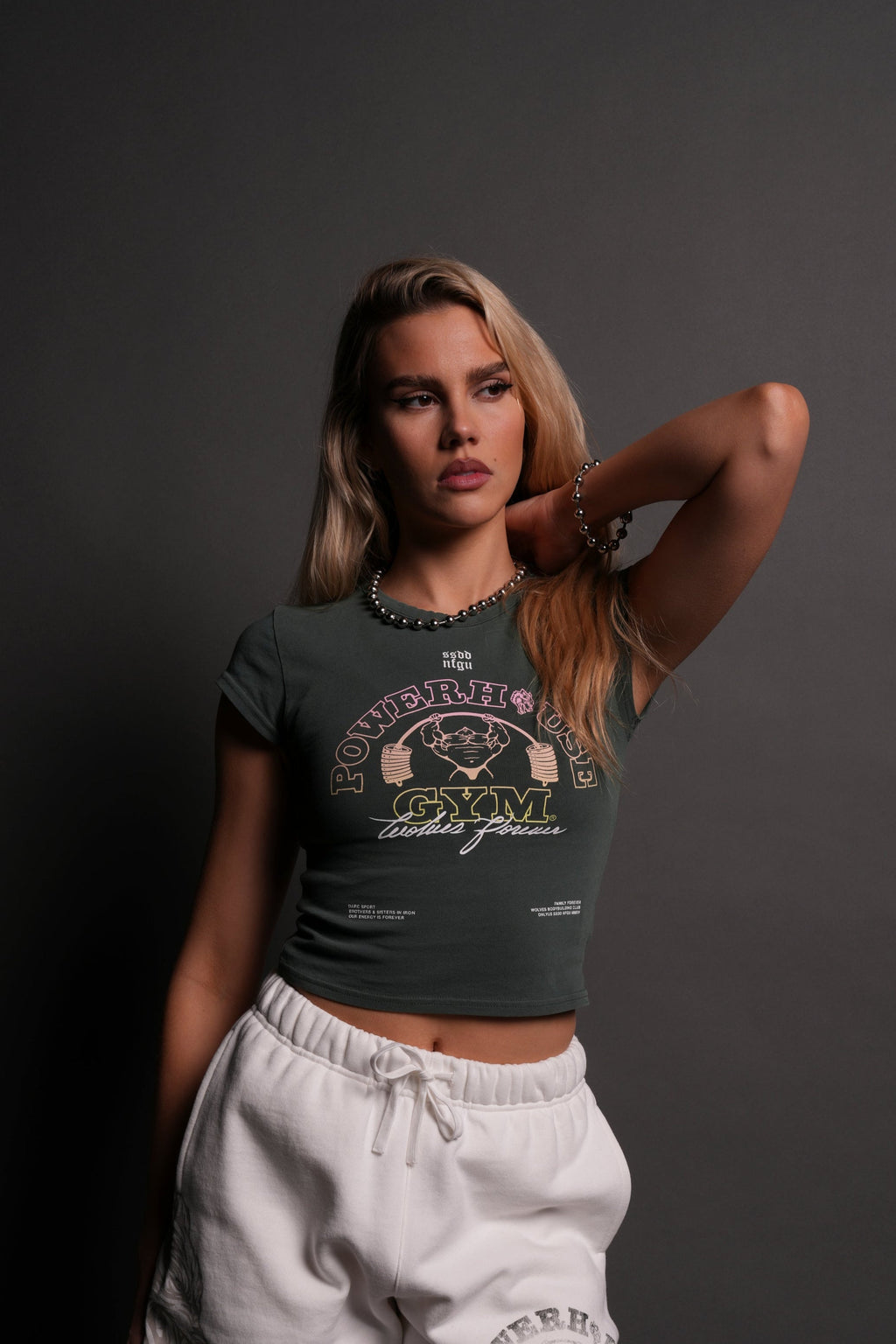 Wolves House "Baby" Tee in Norse Green — imagem 1