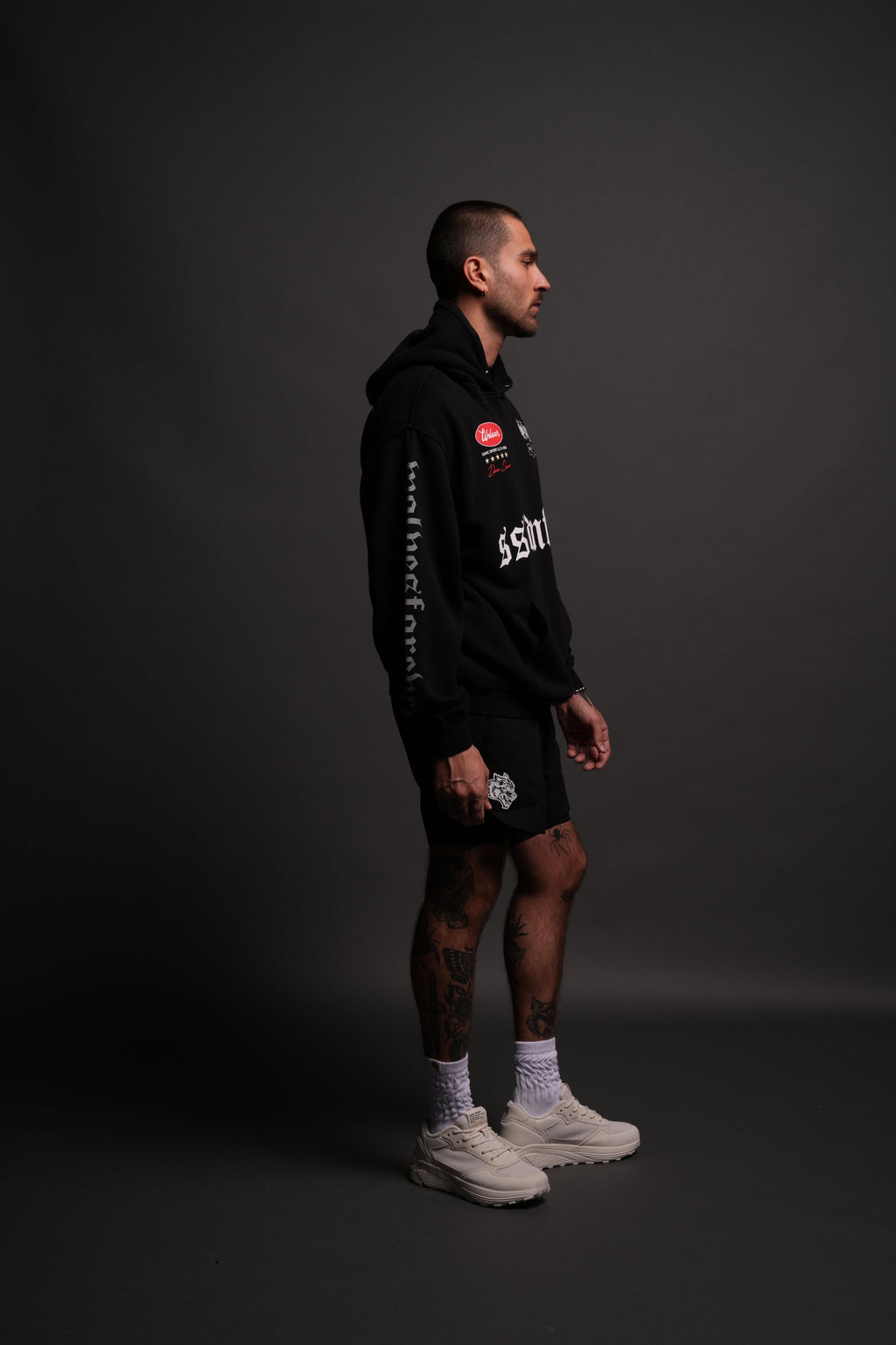 Us Forever "Pierce" Hoodie in Black — imagem 5
