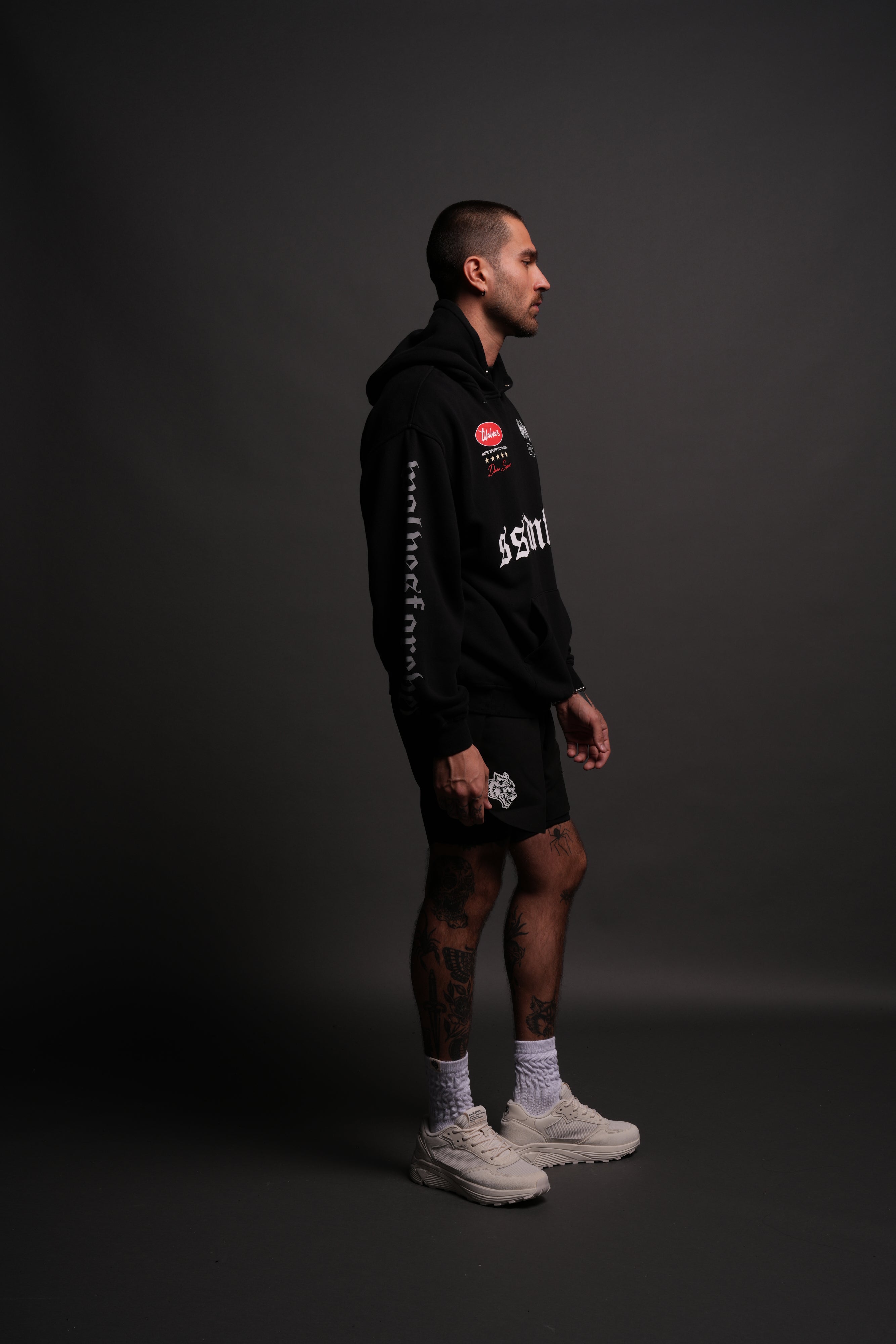 Us Forever "Pierce" Hoodie in Black — imagem 5