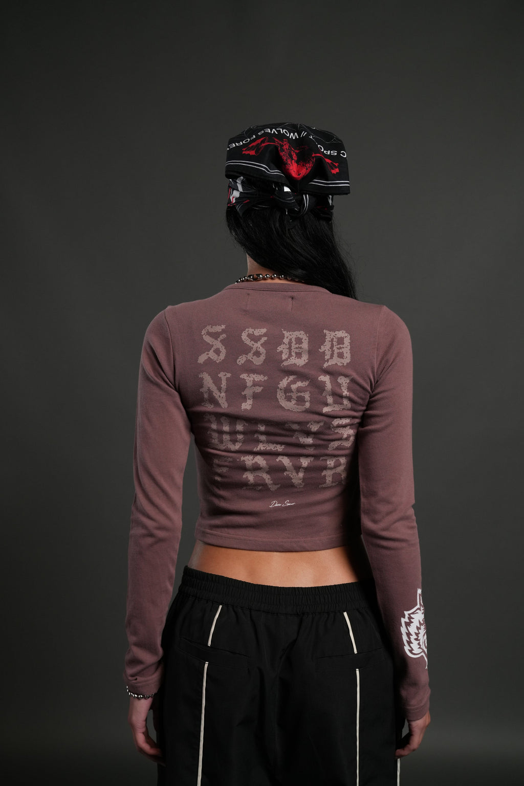Stone Code L/S "Baby" Tee in Mauve — imagem 2