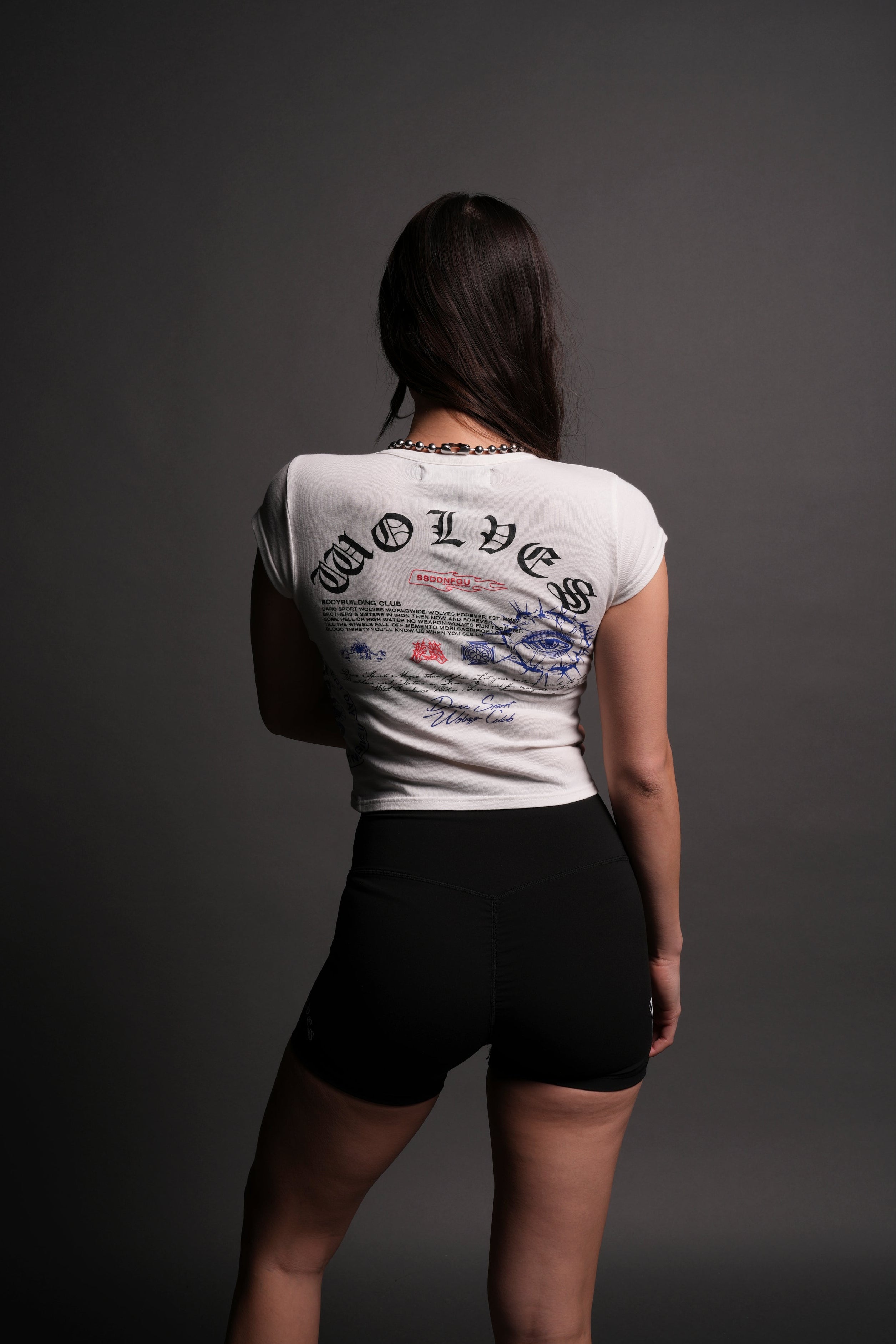 Wolves Club Forever "Baby" Tee in Cream — imagem 2