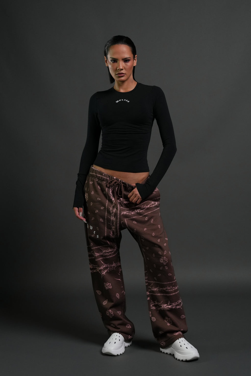 Wolves Pyramid Bigelow Sweat Pants in Desert Dust Thorn Paisley — imagem 8
