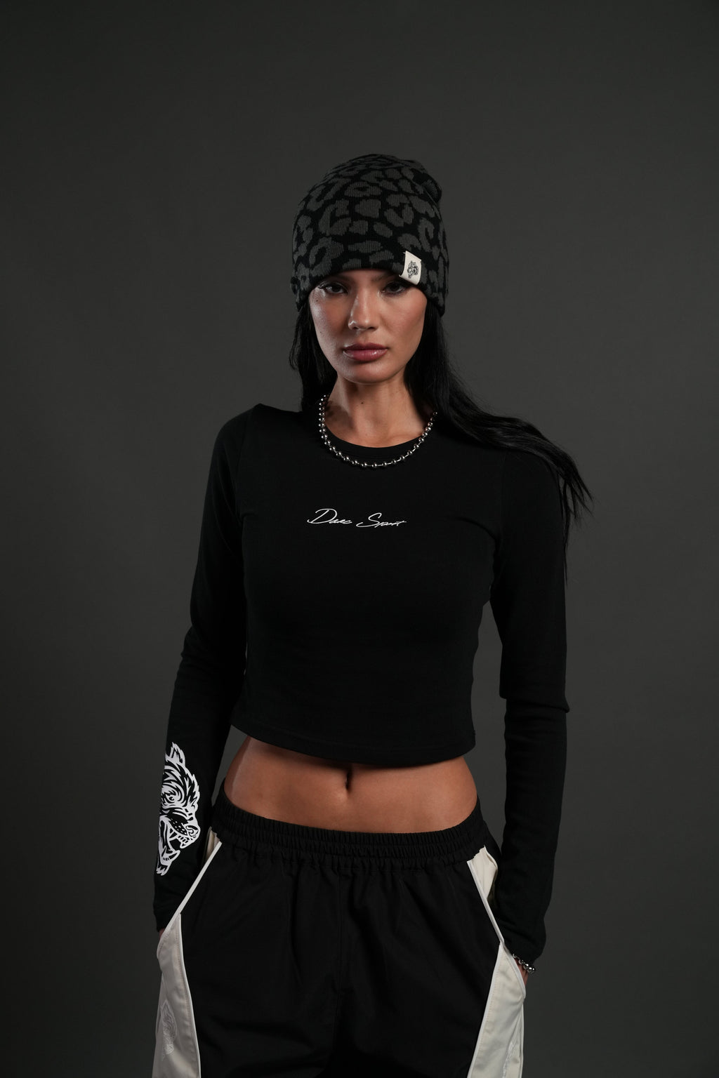 Stone Code L/S "Baby" Tee in Black — imagem 1