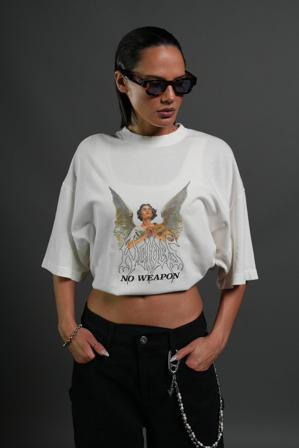 Consecration "Pump Cover" Tee in Cream — imagem 1