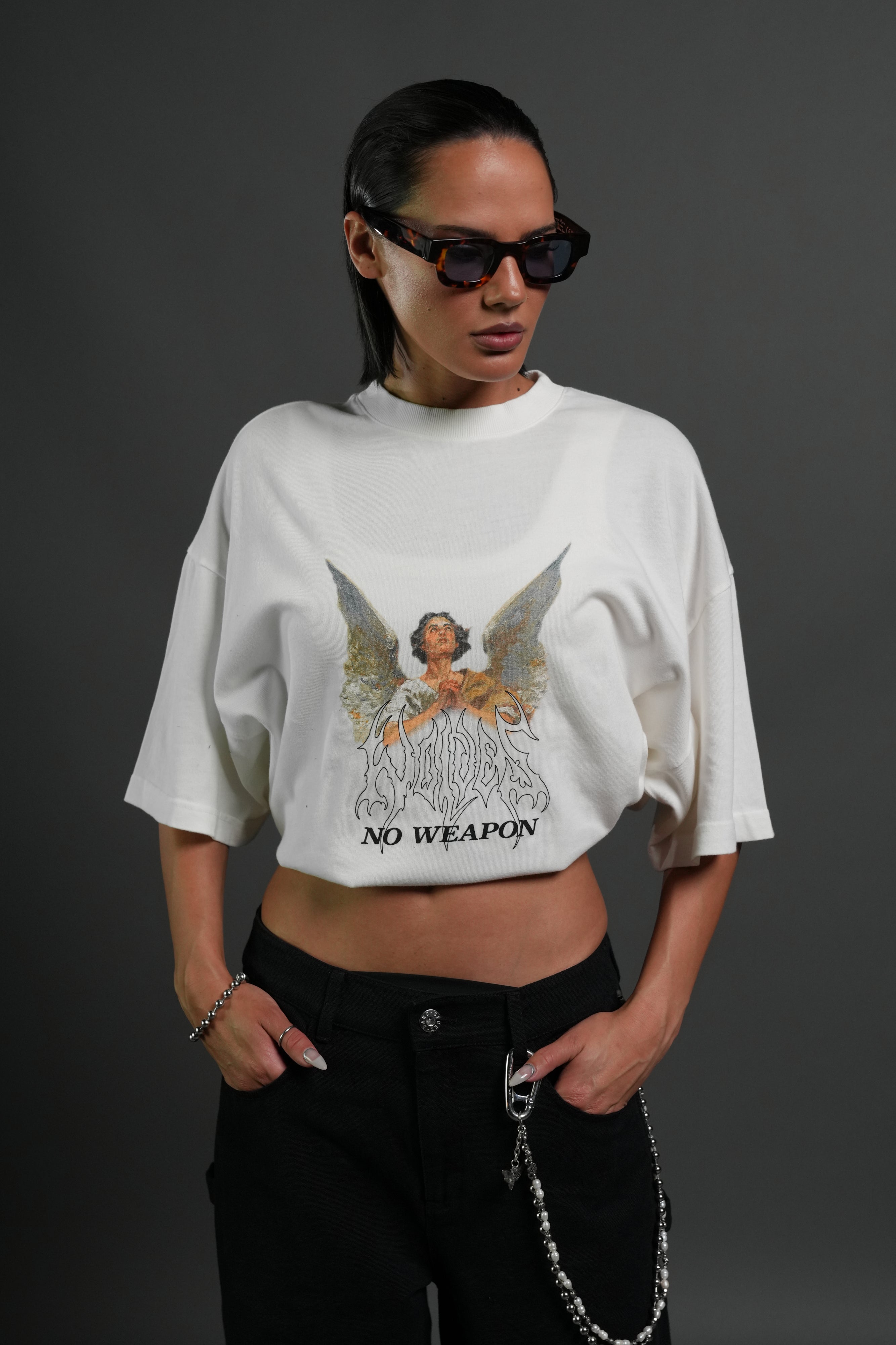 Consecration "Pump Cover" Tee in Cream — imagem 1