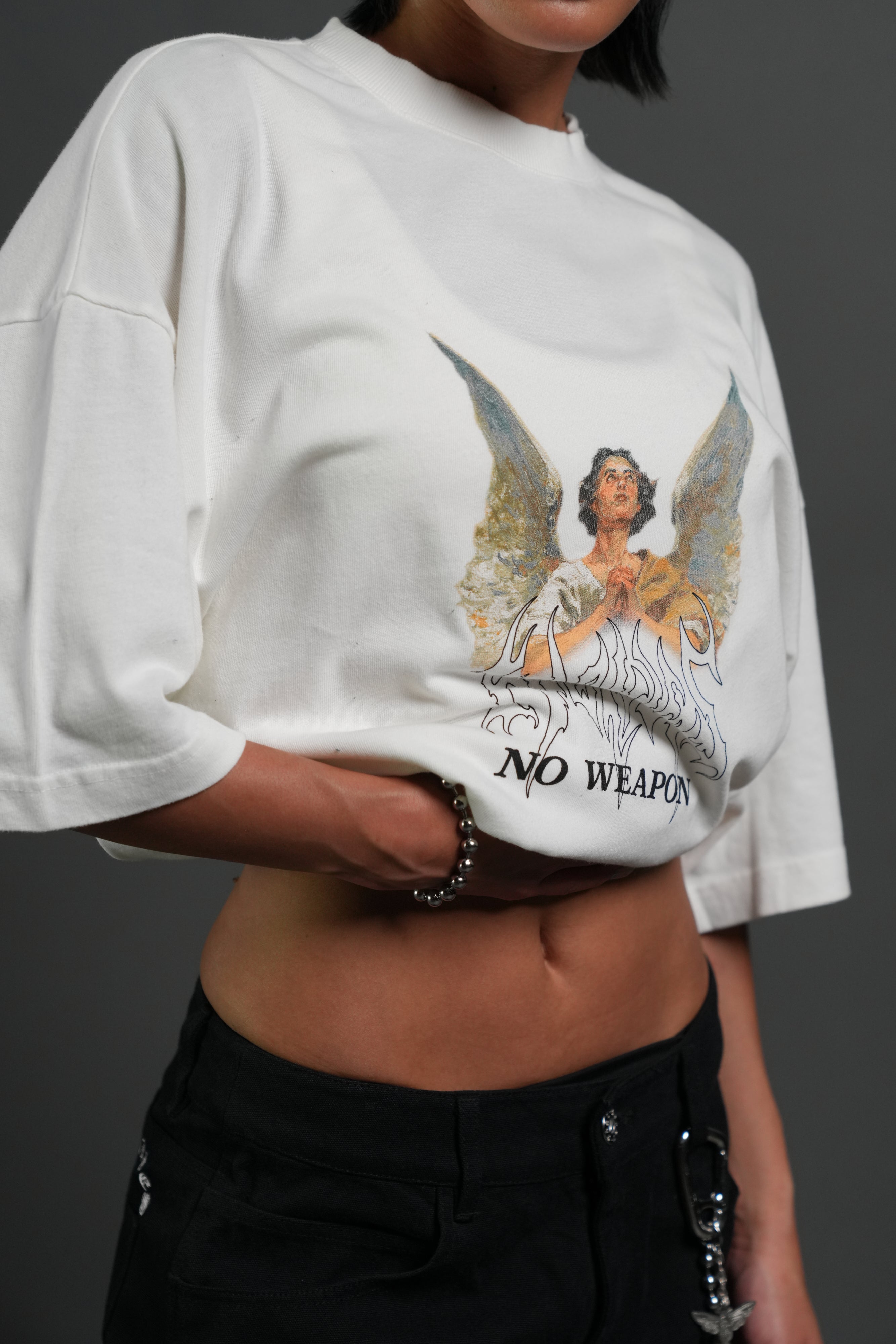 Consecration "Pump Cover" Tee in Cream — imagem 3