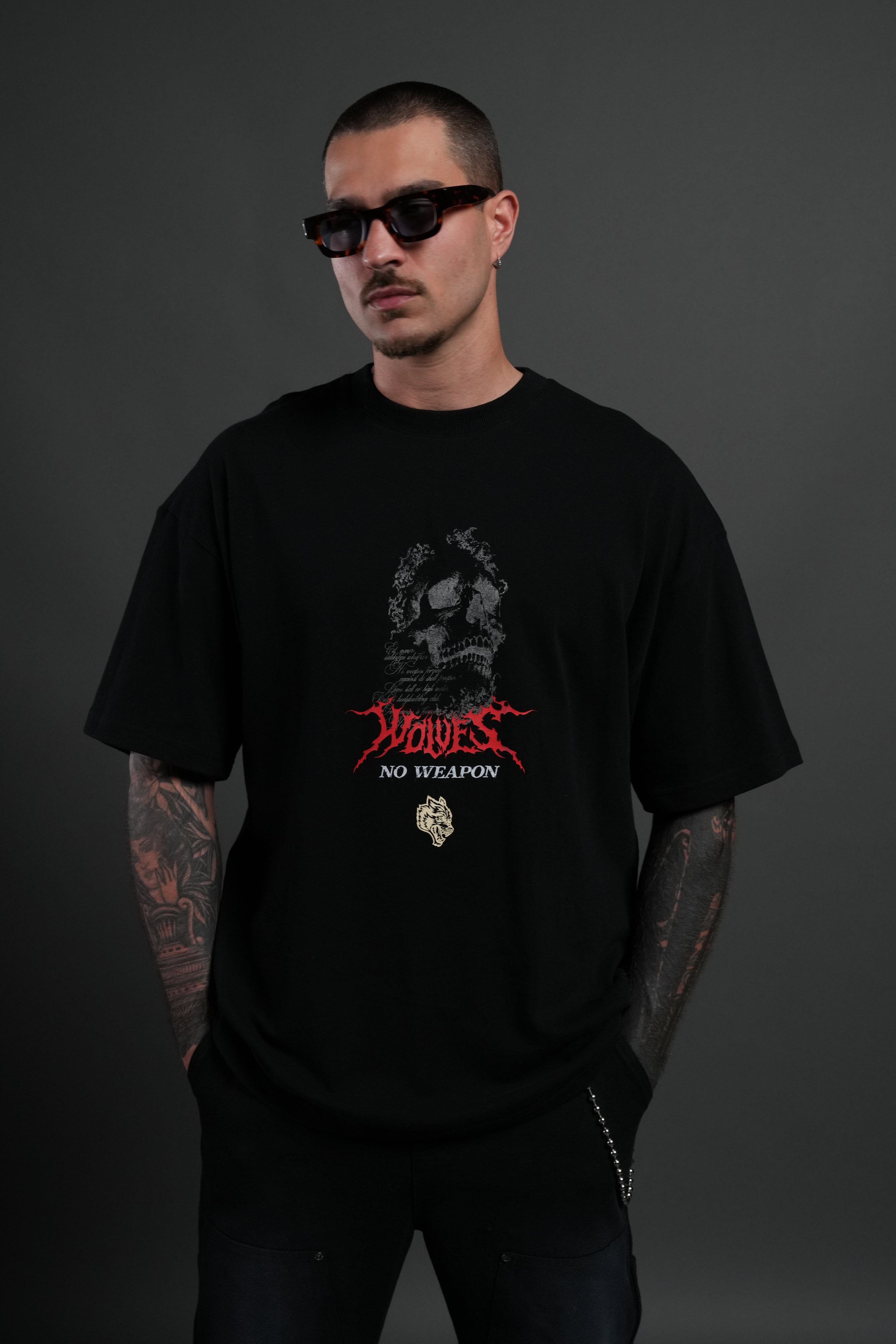 From Dust Premium Oversized Tee in Black — imagem 2