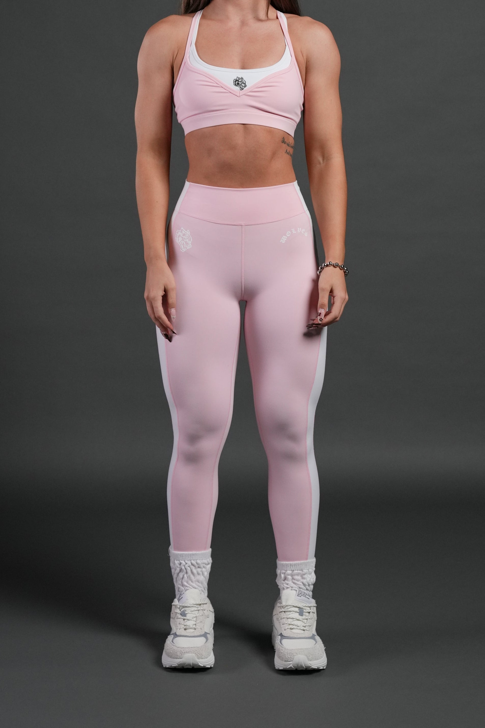 Chopper Wolf "Celine" Stripe Energy Leggings in Warm Blush — imagem 1