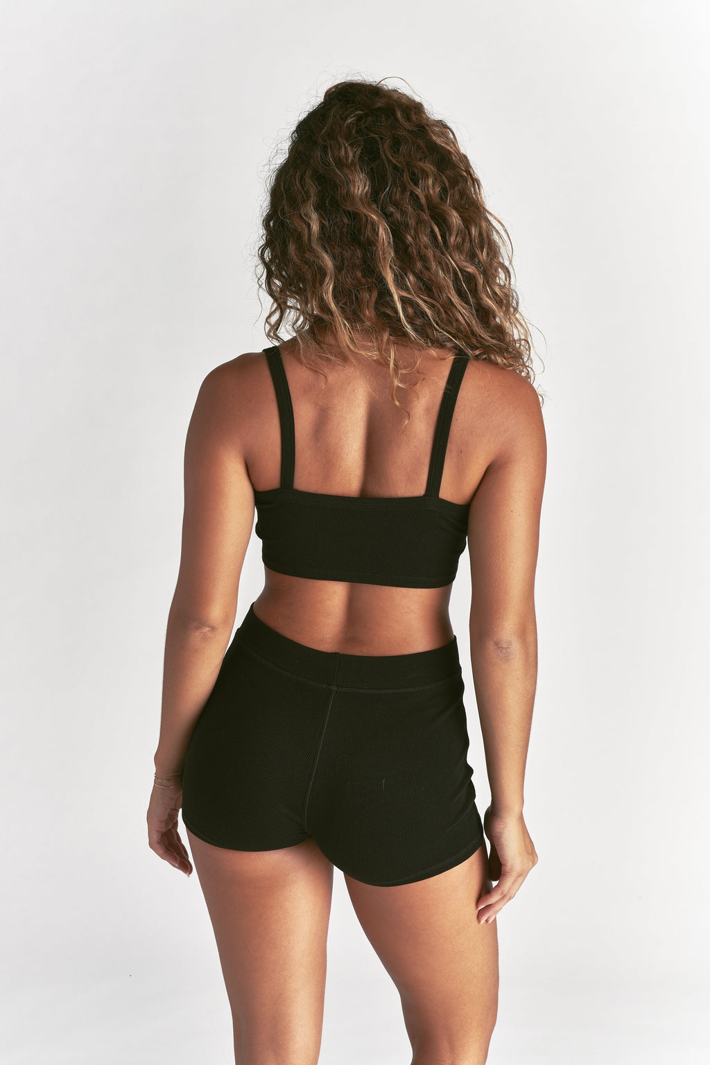 Zoe Rib Bralette in Black — imagem 2